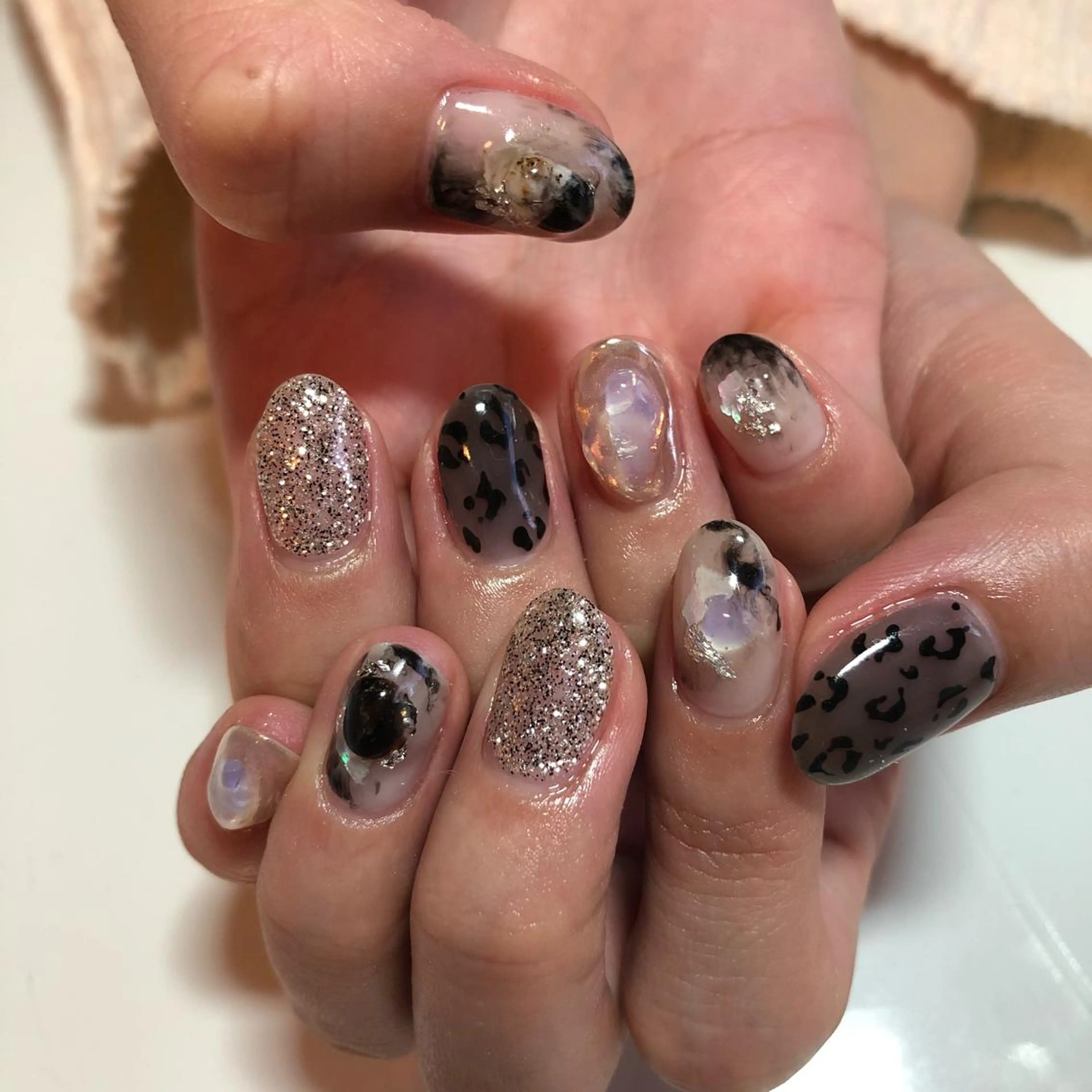 ネイル ニュアンスネイル g-up nail所属・米田 律子のネイルデザイン