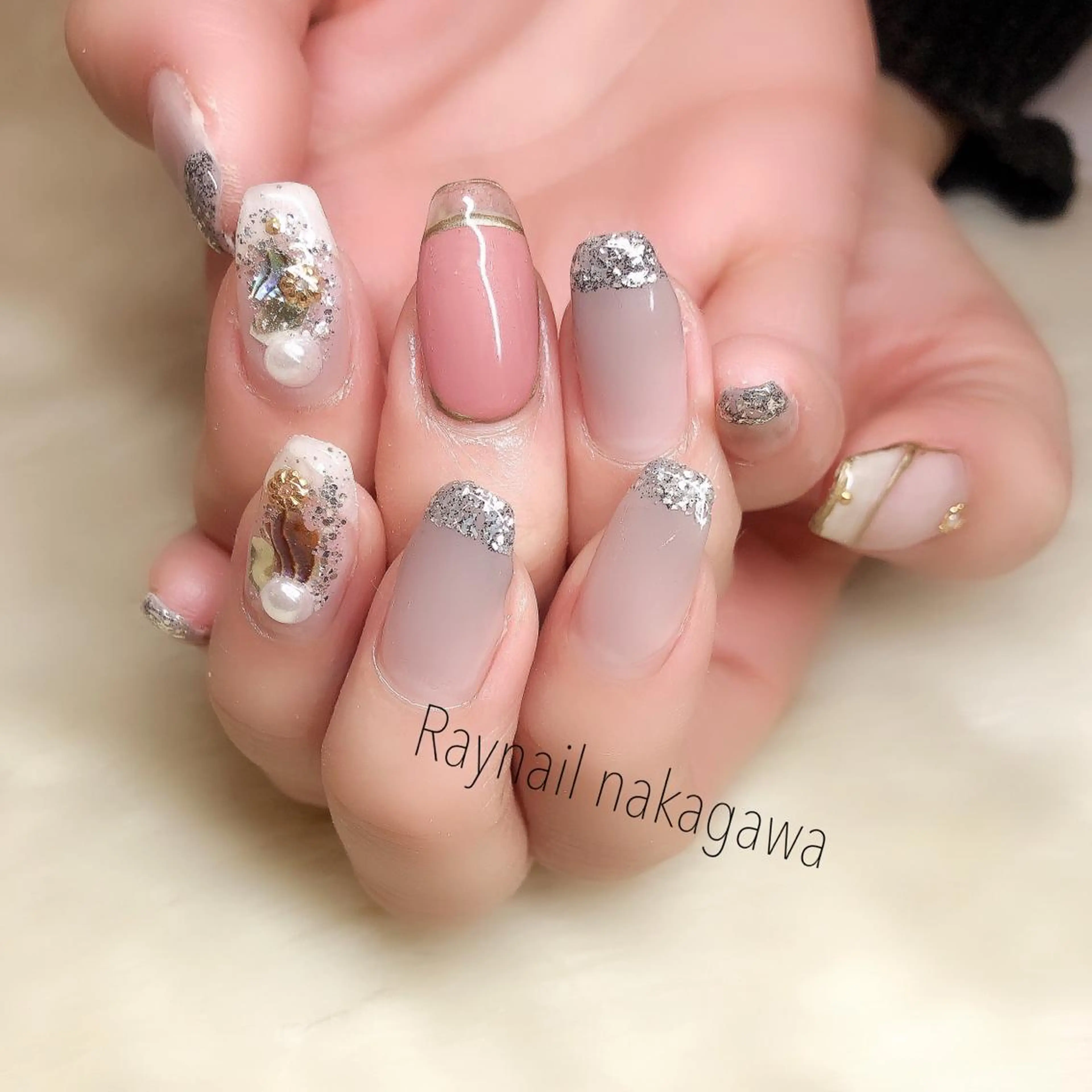 ネイル nailstudio ′ecole所属・nailstudio ′ecoleのネイルデザイン