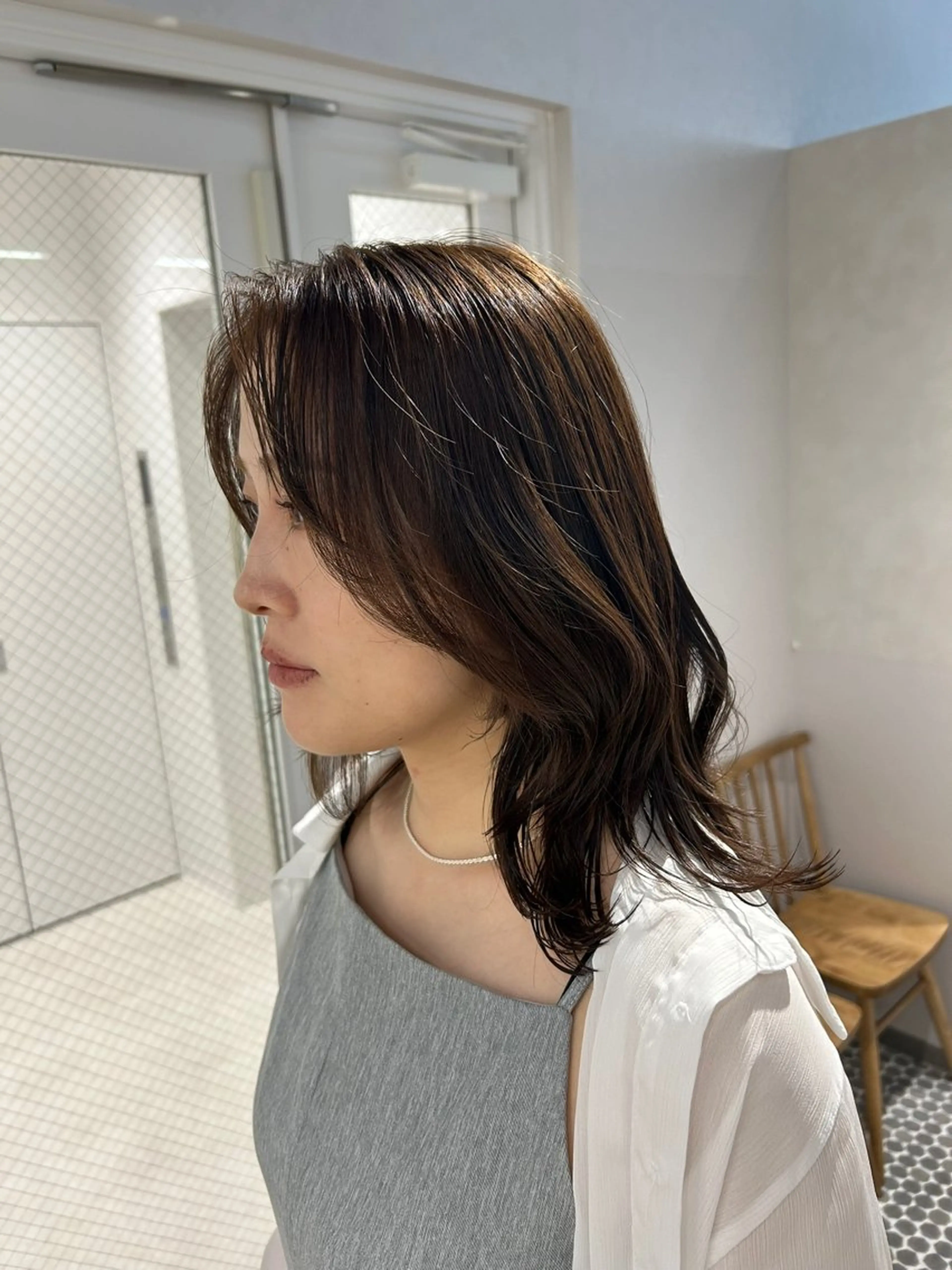 ミディアム カラー ブラウンカラー カット ヘアカラー トリートメント SALOWIN栄 三丁目 木戸里実のヘアスタイル