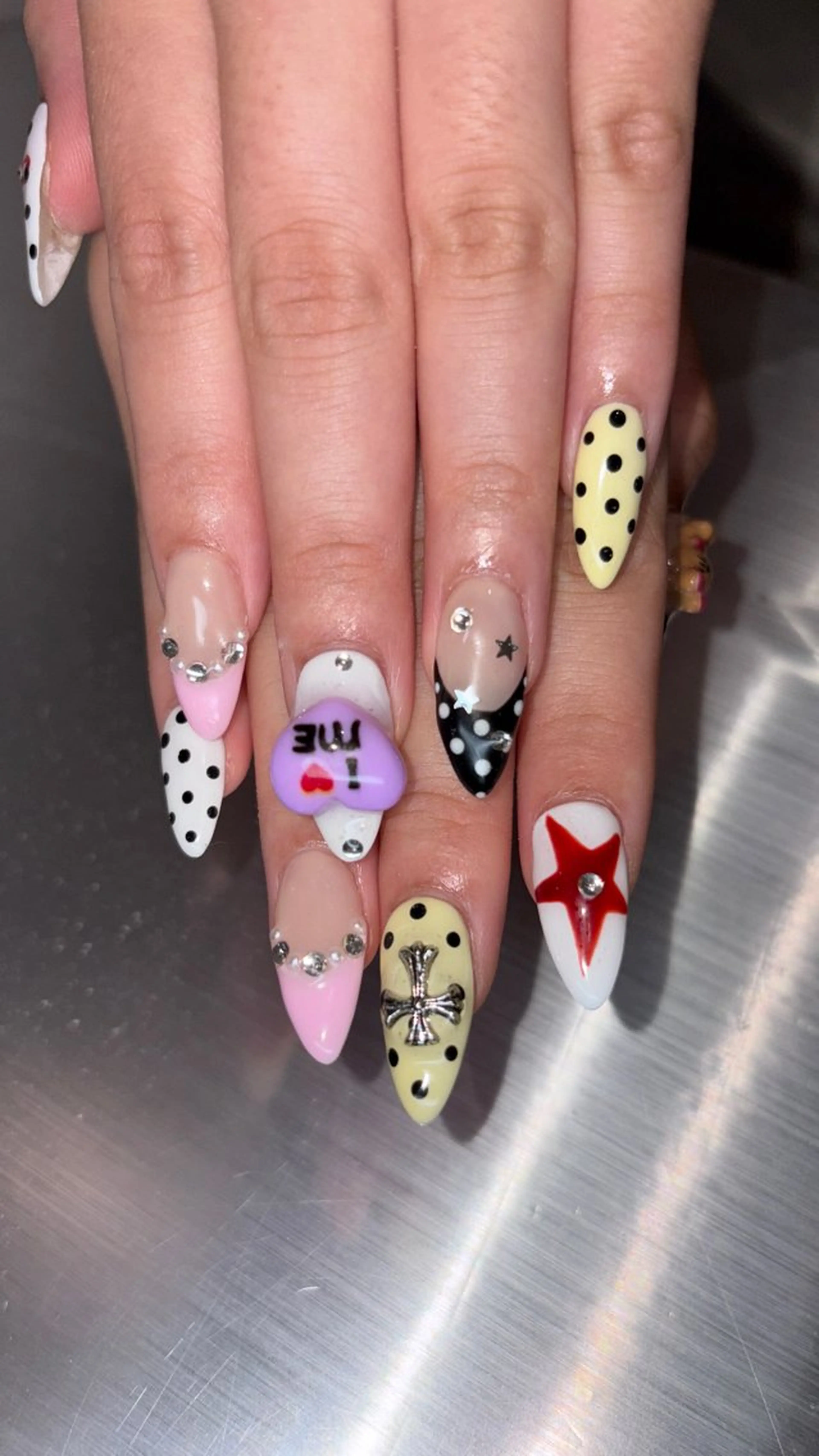 ネイル マツパ 👽個性派ネイル🎀 komachiのマツエク・マツパデザイン