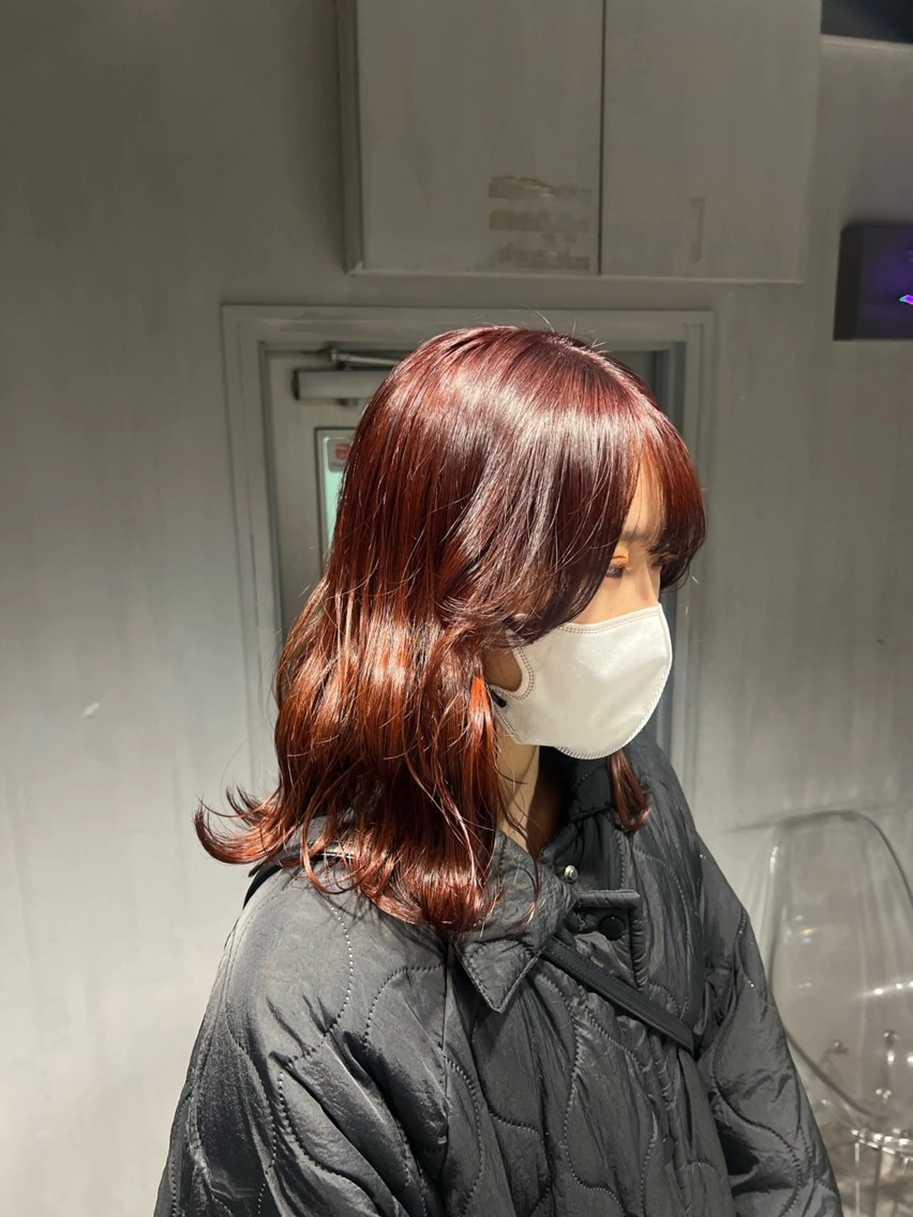 ミディアム カラー ブリーチ レッドカラー ヘアカラー トリートメント NANAMI🩵 大人可愛い韓国ヘアのヘアスタイル