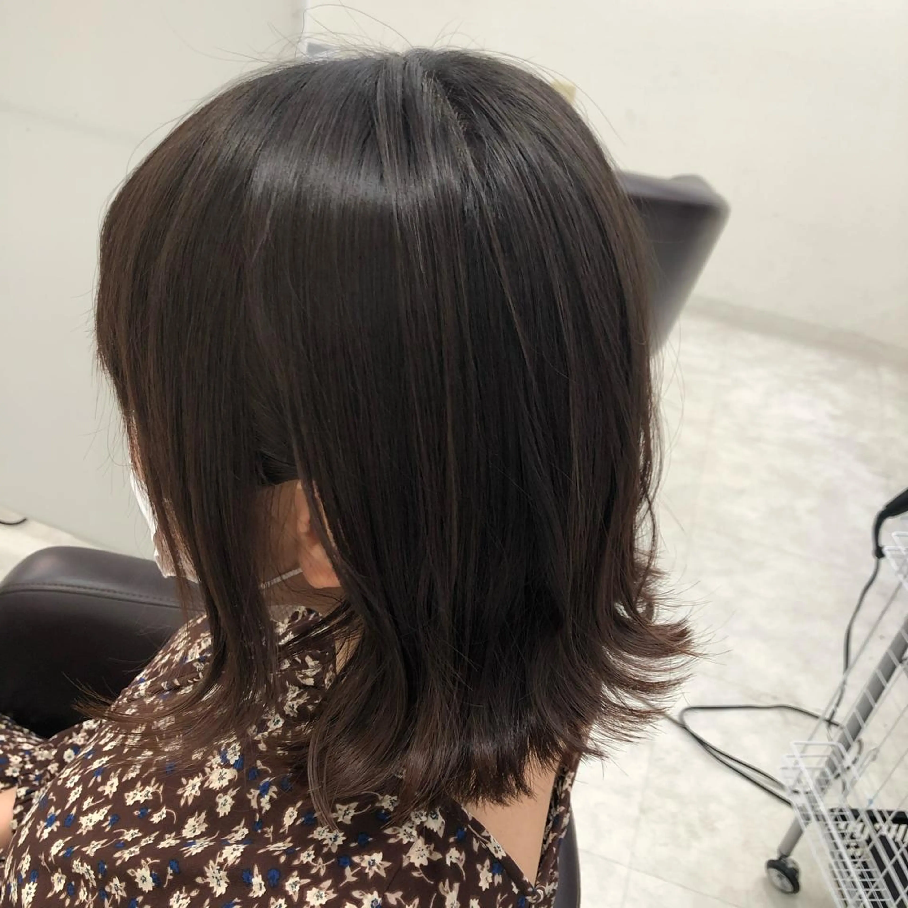 ミディアム カラー アッシュ アッシュグレー ベージュカラー 黒髪 ブリーチ ブリーチなしカラー/ 髪質改善　　佐藤 豪のヘアスタイル