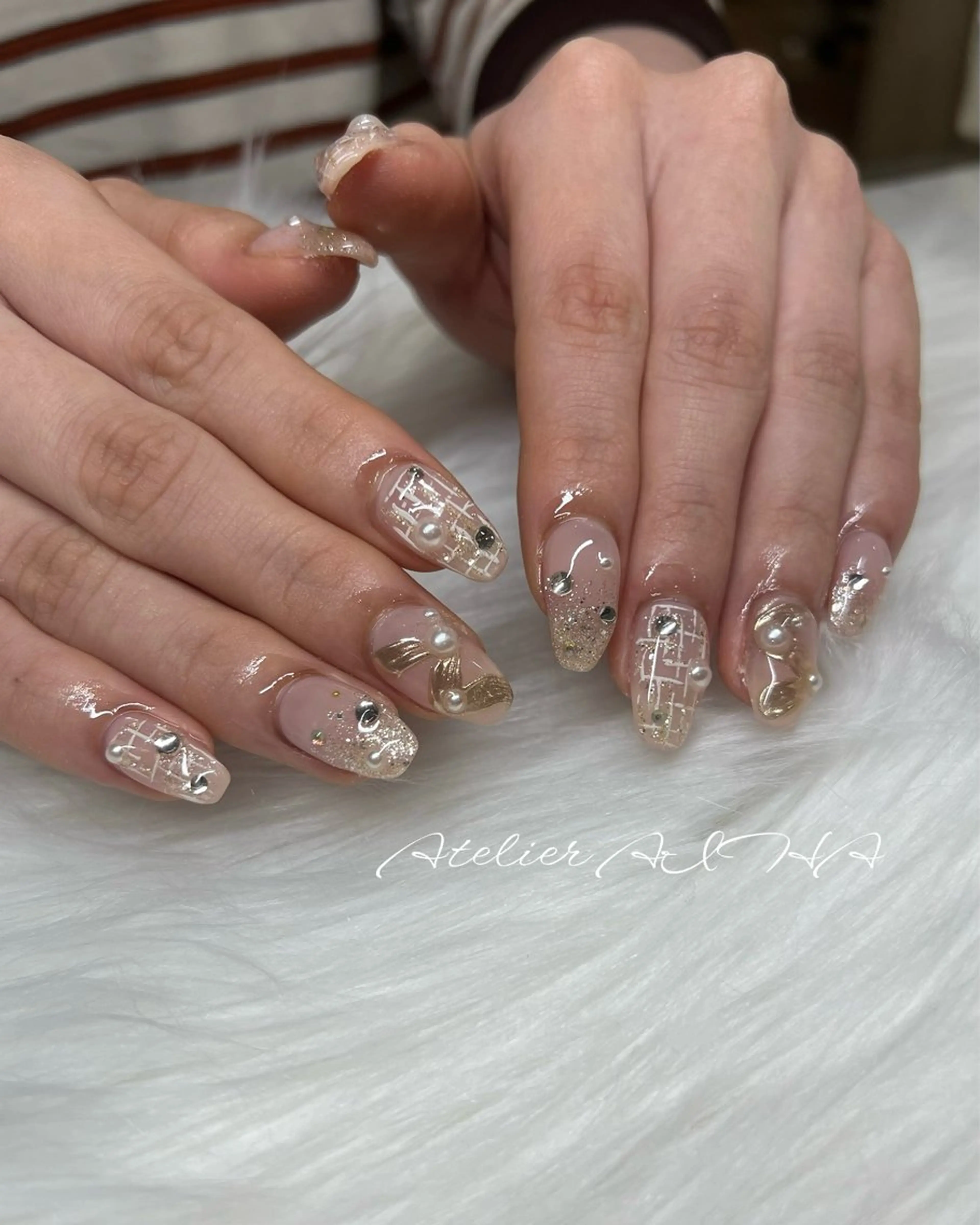 ミディアム ハンドネイル アトリエAIHA所属・アトリエAIHA★ フィルイン推奨サロンのネイルデザイン
