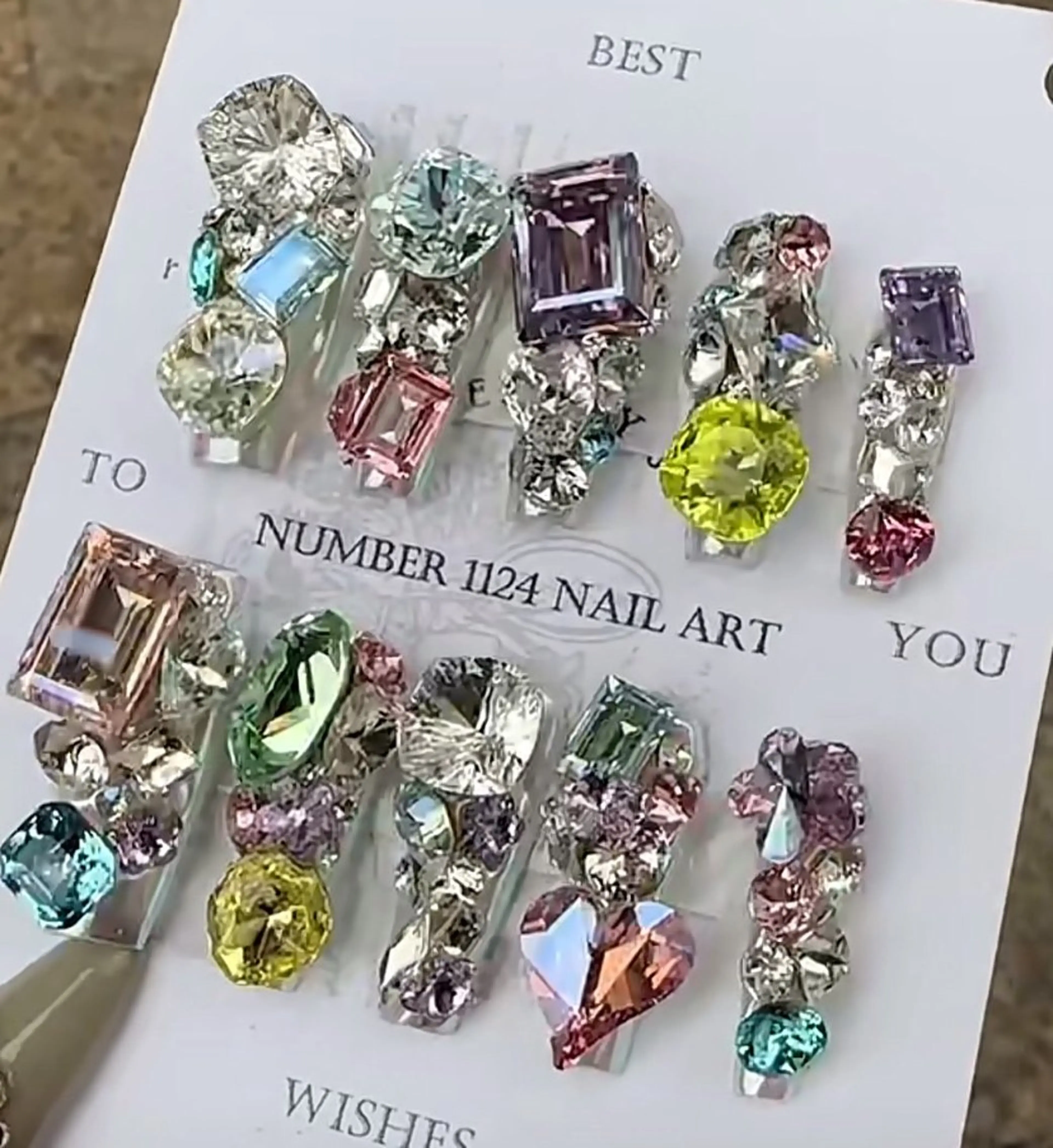 【スカルプ】高級コース💖3Dパーツつけ放題🤩お嬢様ネイル💖長さだし10本🦋個性ネイル💅高級ネイルパーツつけ放題の写真