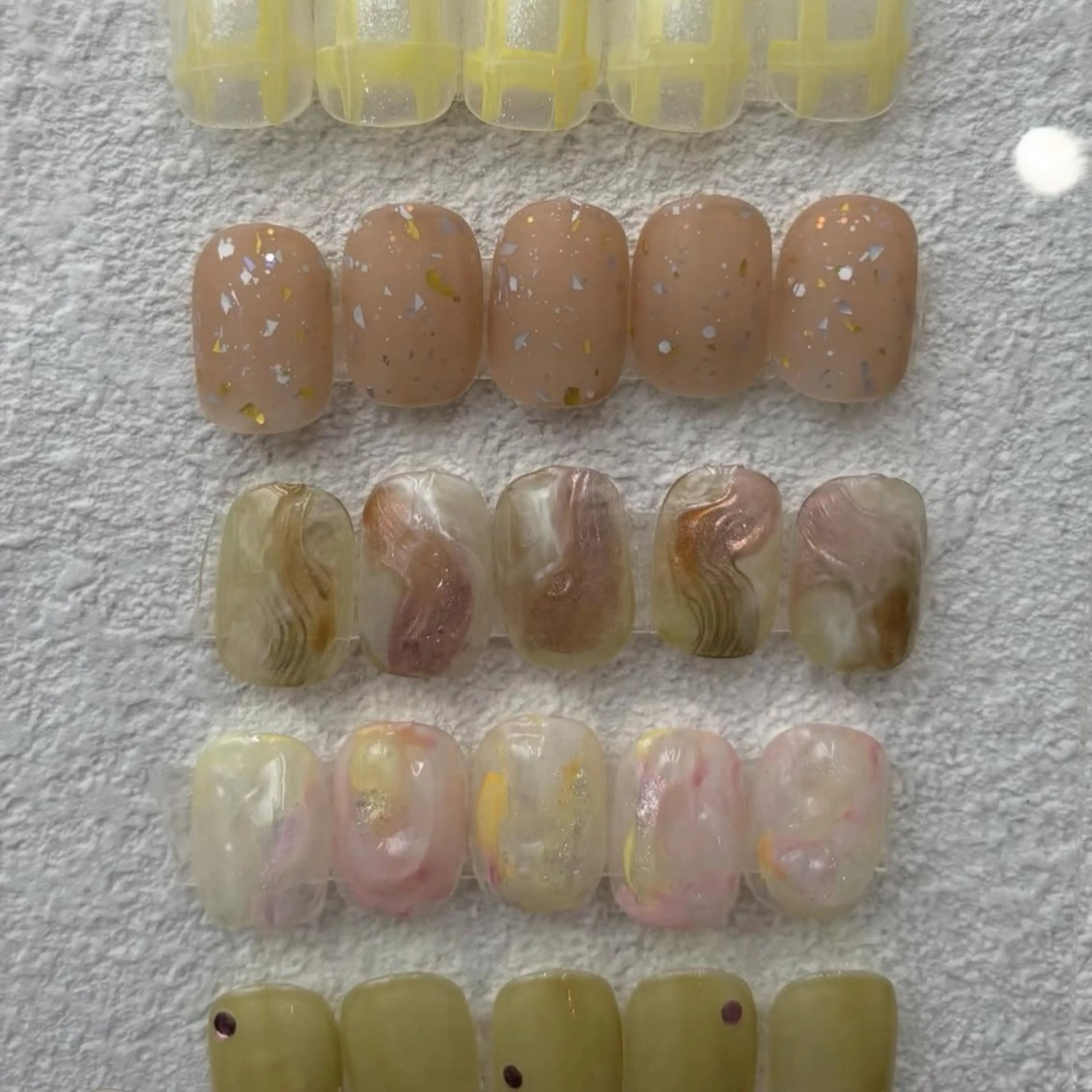 ネイル ハンドネイル Yarm As Etelのネイルデザイン