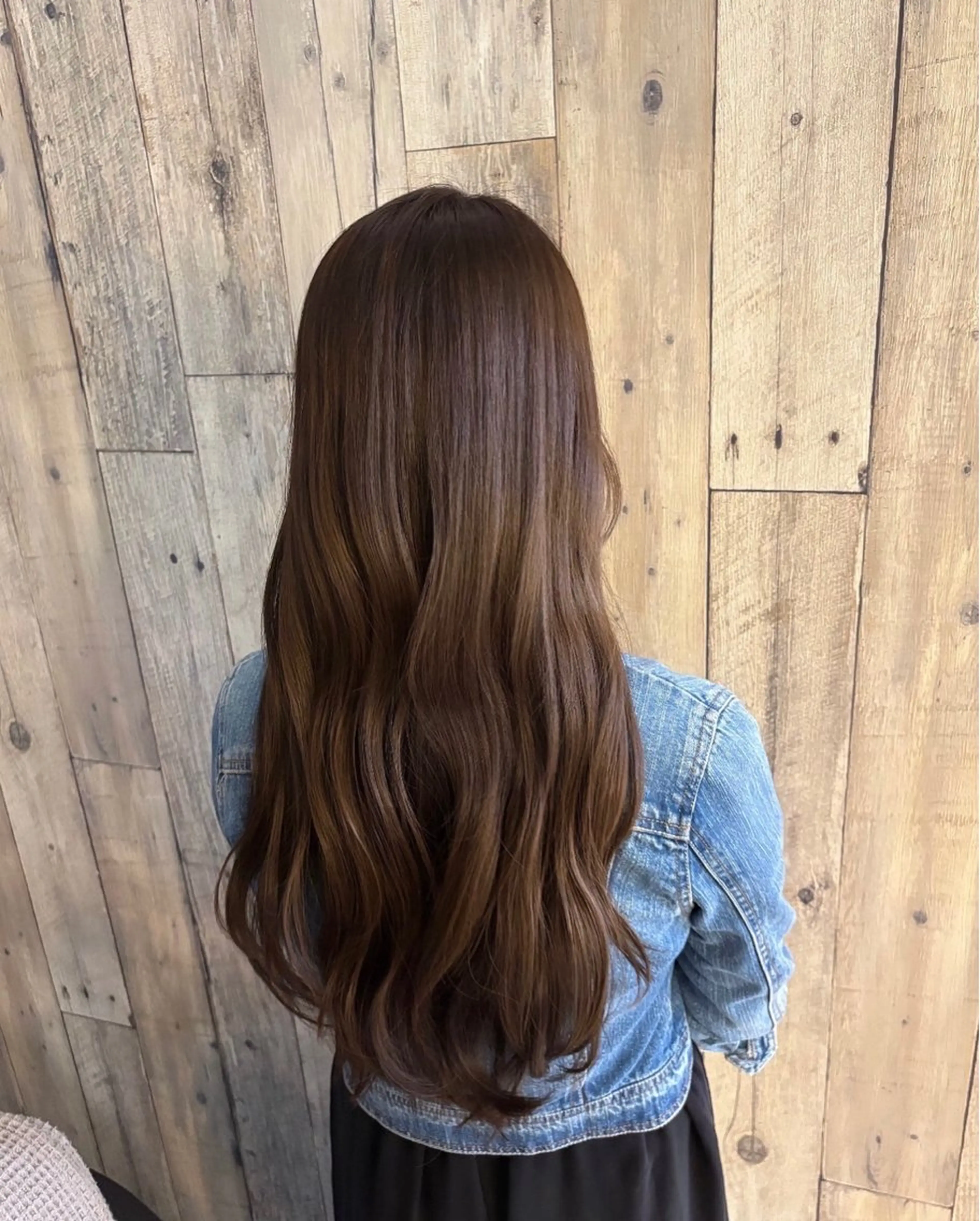 カラー 鈴木 凜のヘアスタイル