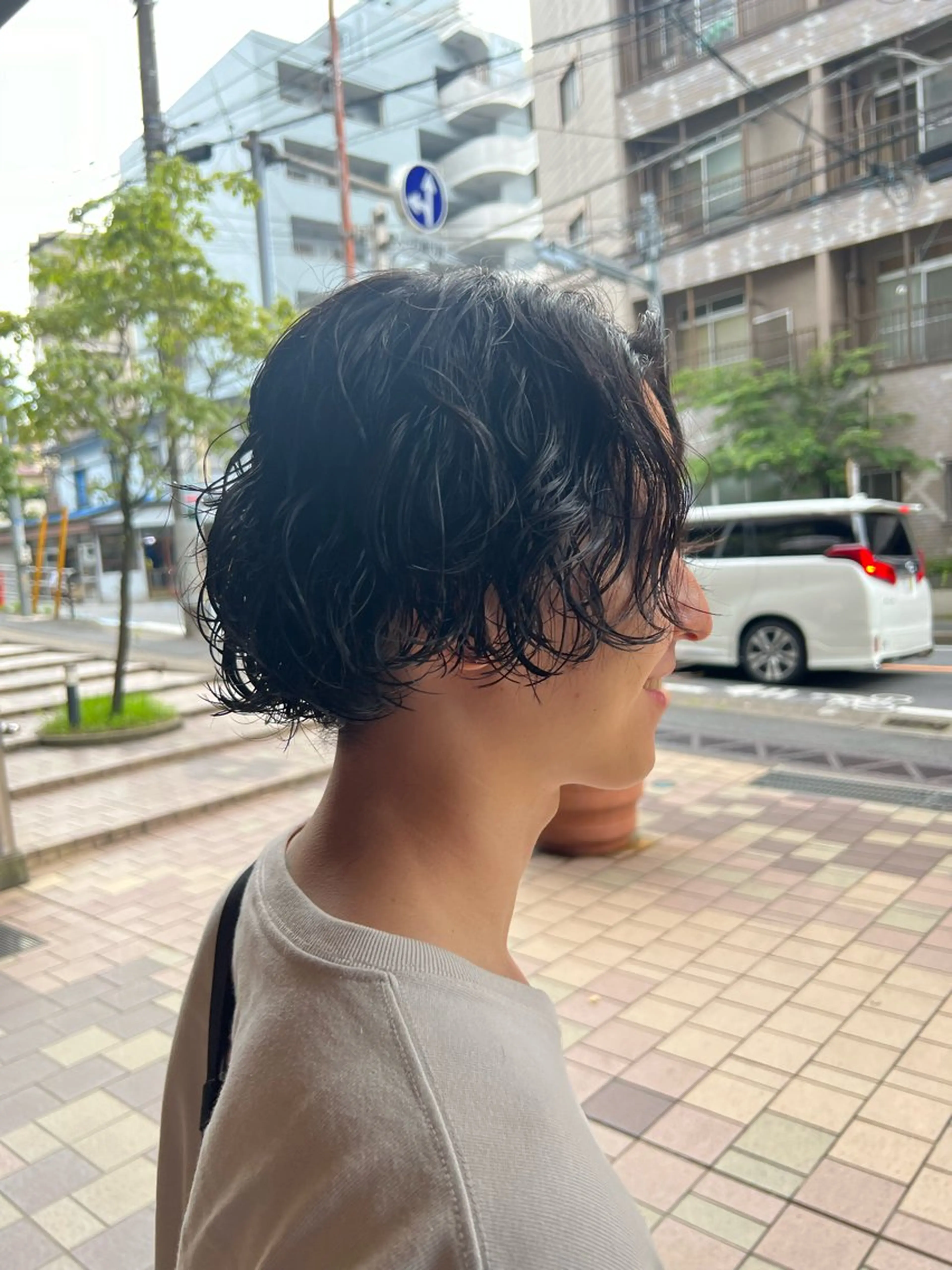 パーマ メンズ センターパート 波巻きパーマ Men's NAM 八角のヘアスタイル