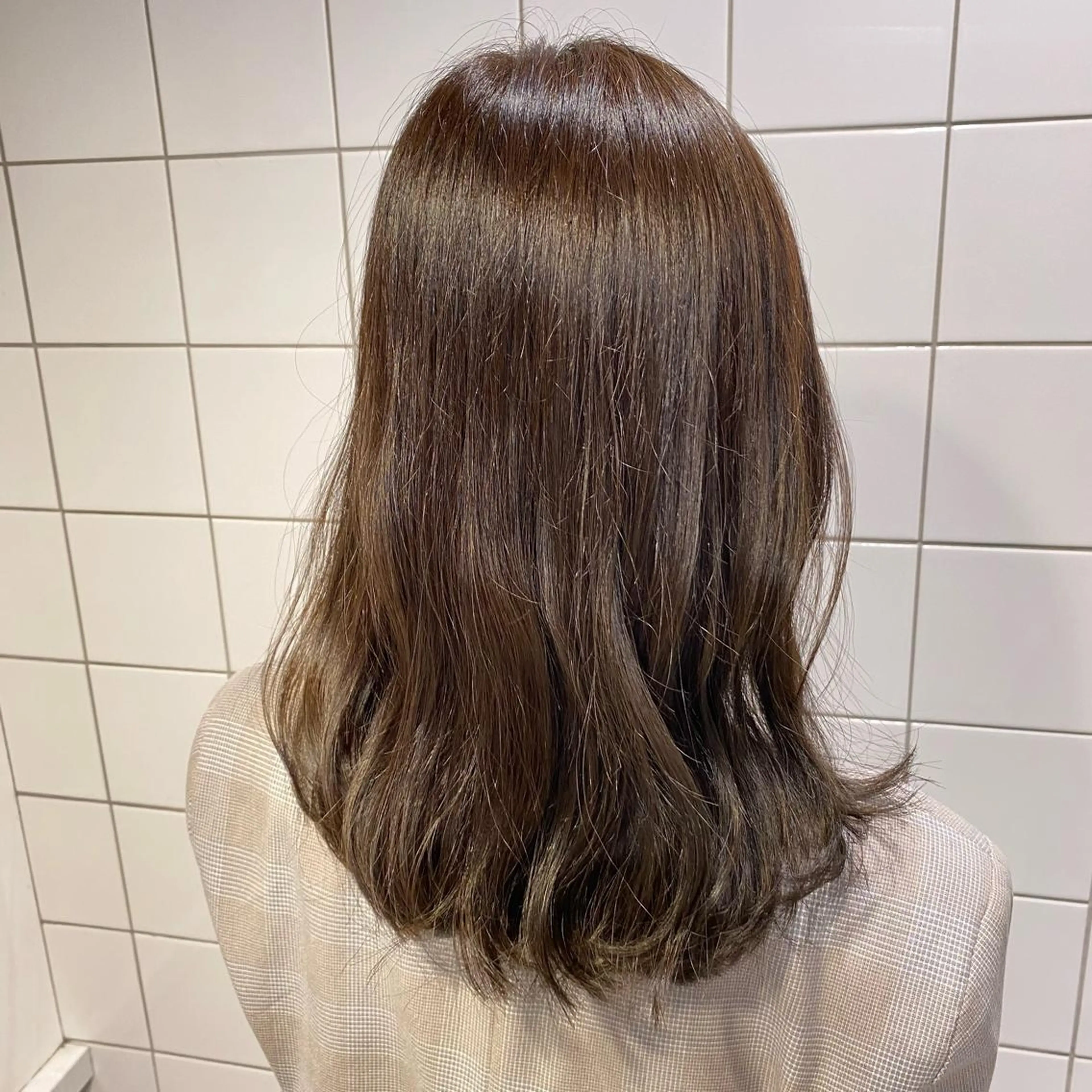 ミディアム カラー ✨透明感、艶髪ヘア✨ 韓国ヘア特化💖のヘアスタイル