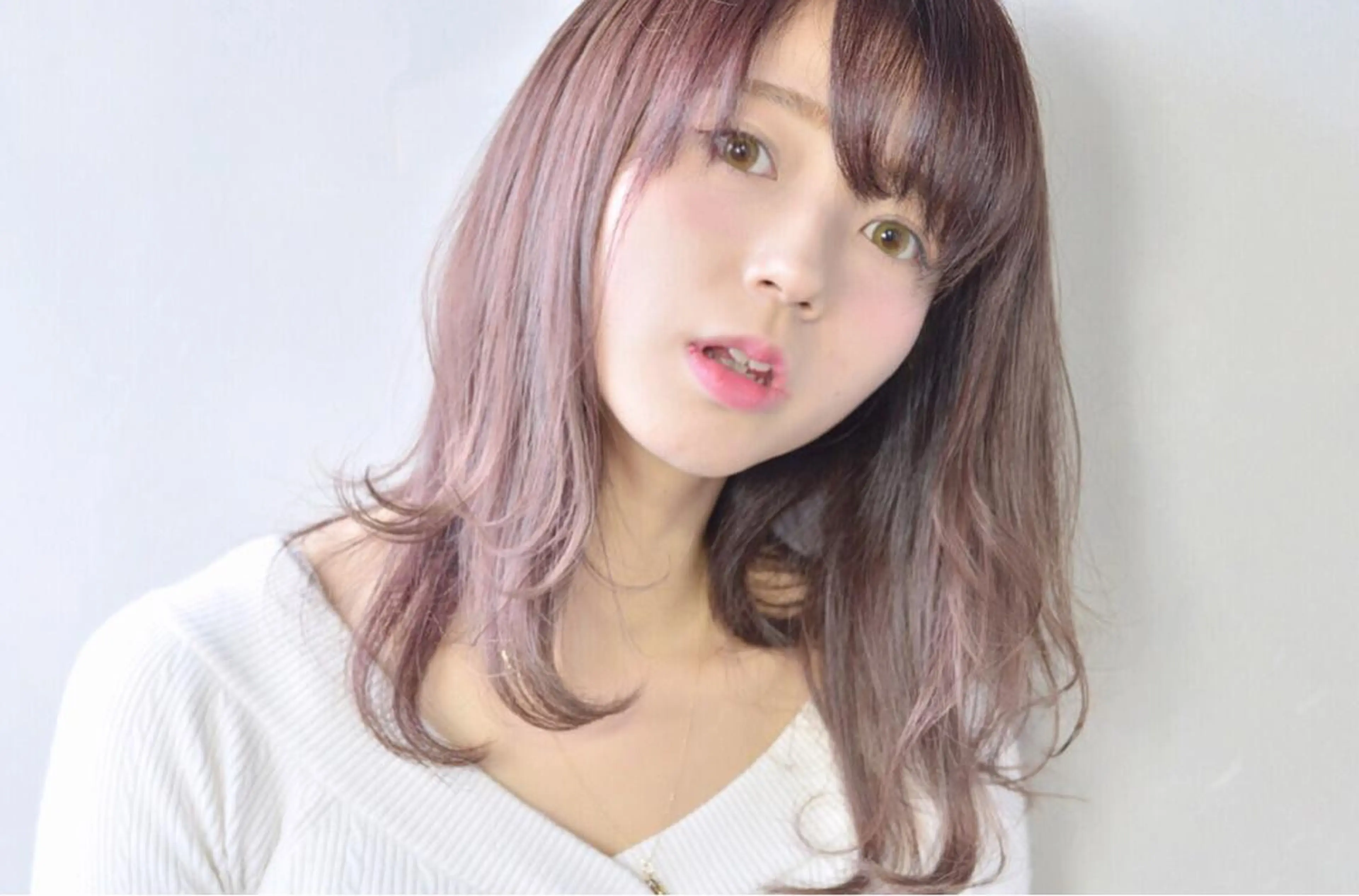 ミディアム セミロング カラー パーマ ヘアアレンジ ピンクカラー autre所属・大久保 ひでなりのヘアスタイル