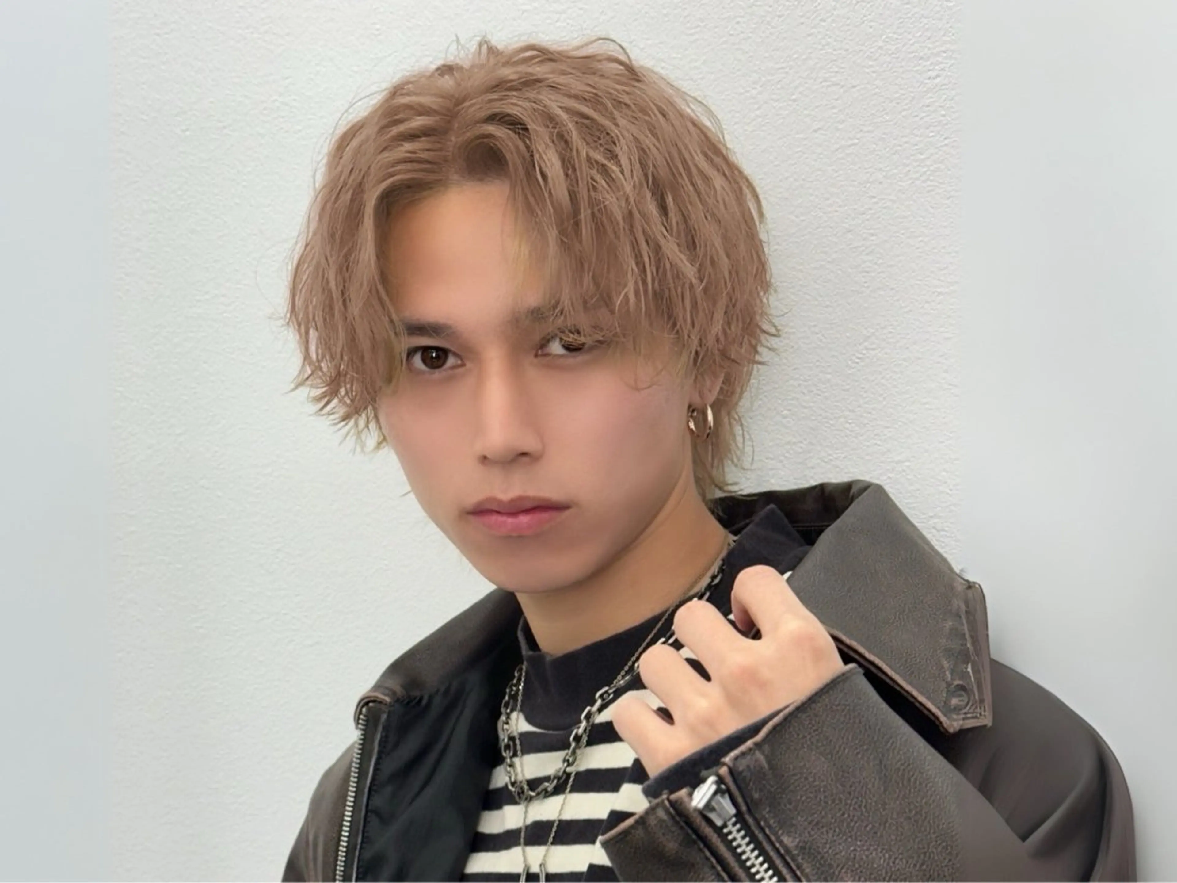 【土日祝限定🔥】メンズブリーチ込みWカラーでイメチェン完璧!の写真