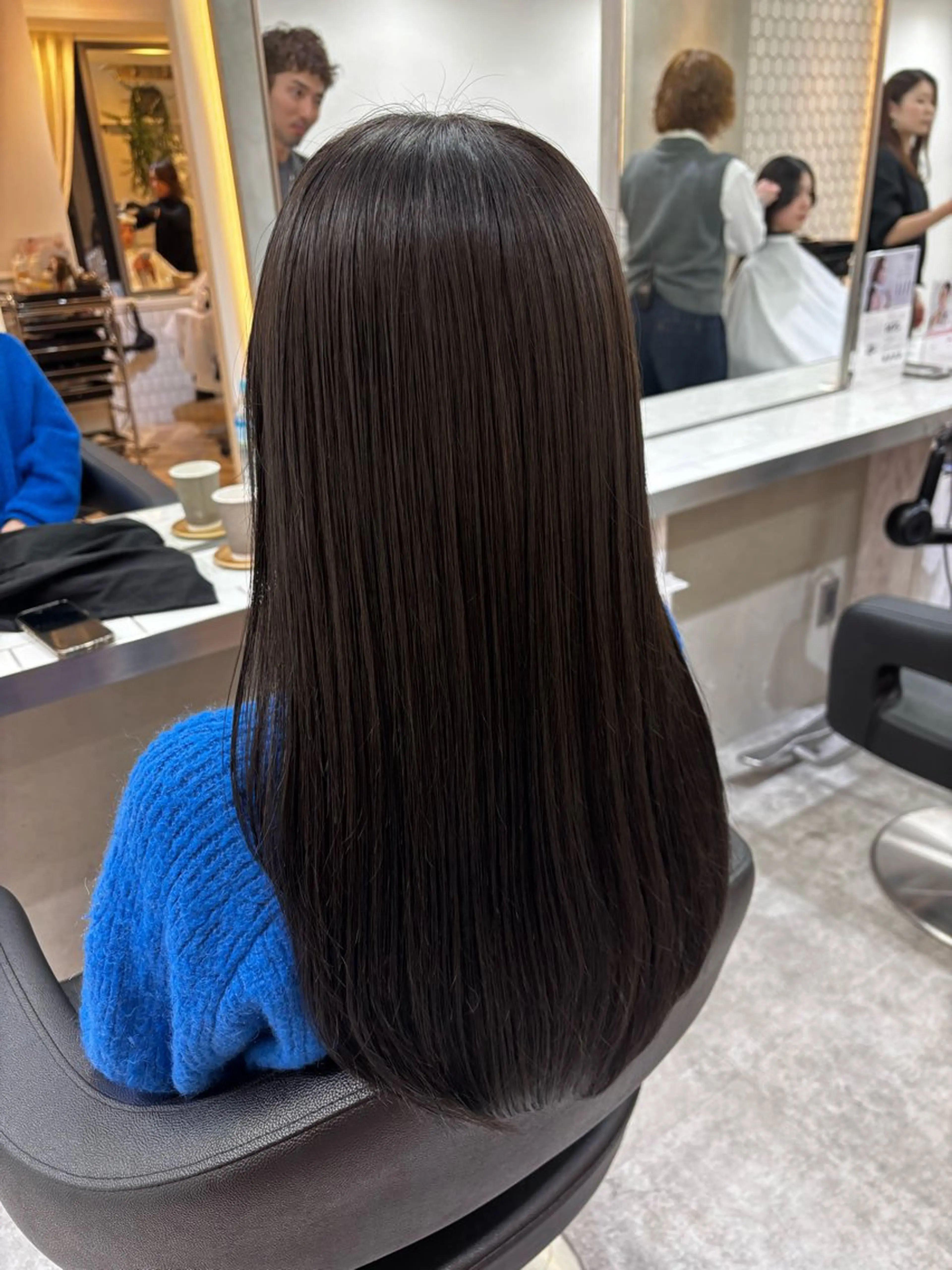 ロング カラー ヘアカラー トリートメント Viot 銀座 樋口 桃佳のヘアスタイル