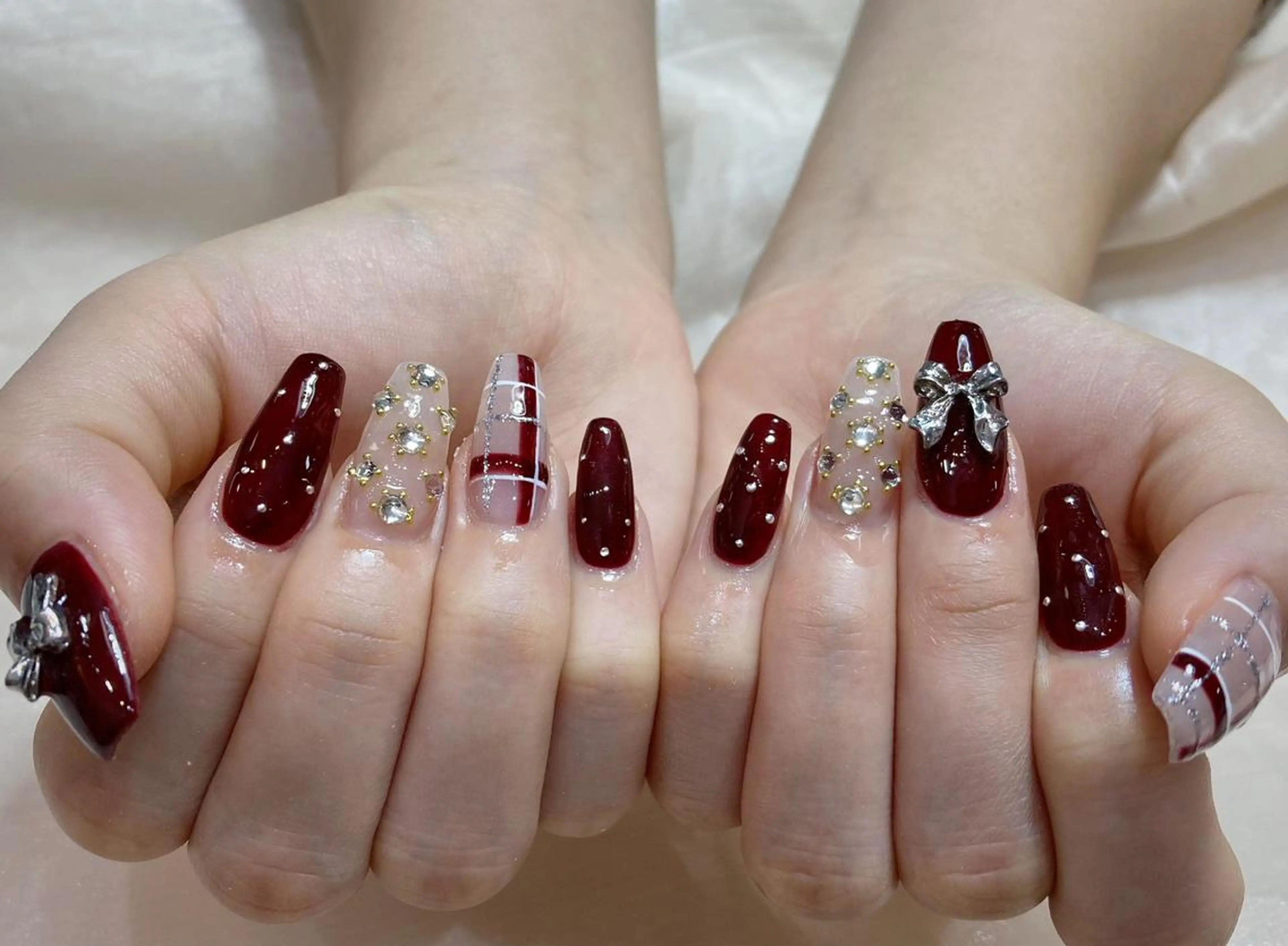 ネイル VIVIAN リサのネイルデザイン