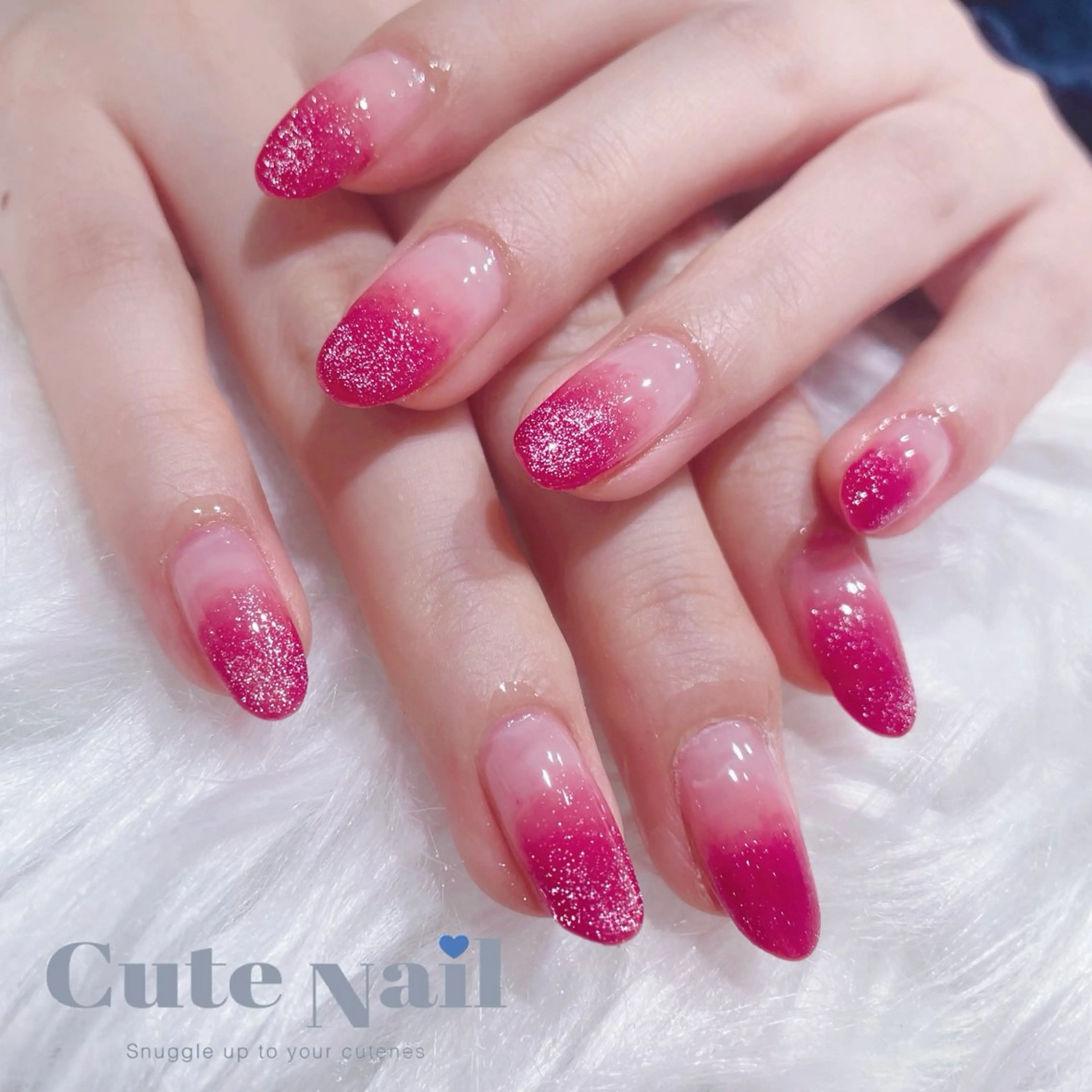 ネイル GO TODAY SHAiRE SALON原宿 Liber所属・️🫧もこ 艶感ネイル🫧のネイルデザイン