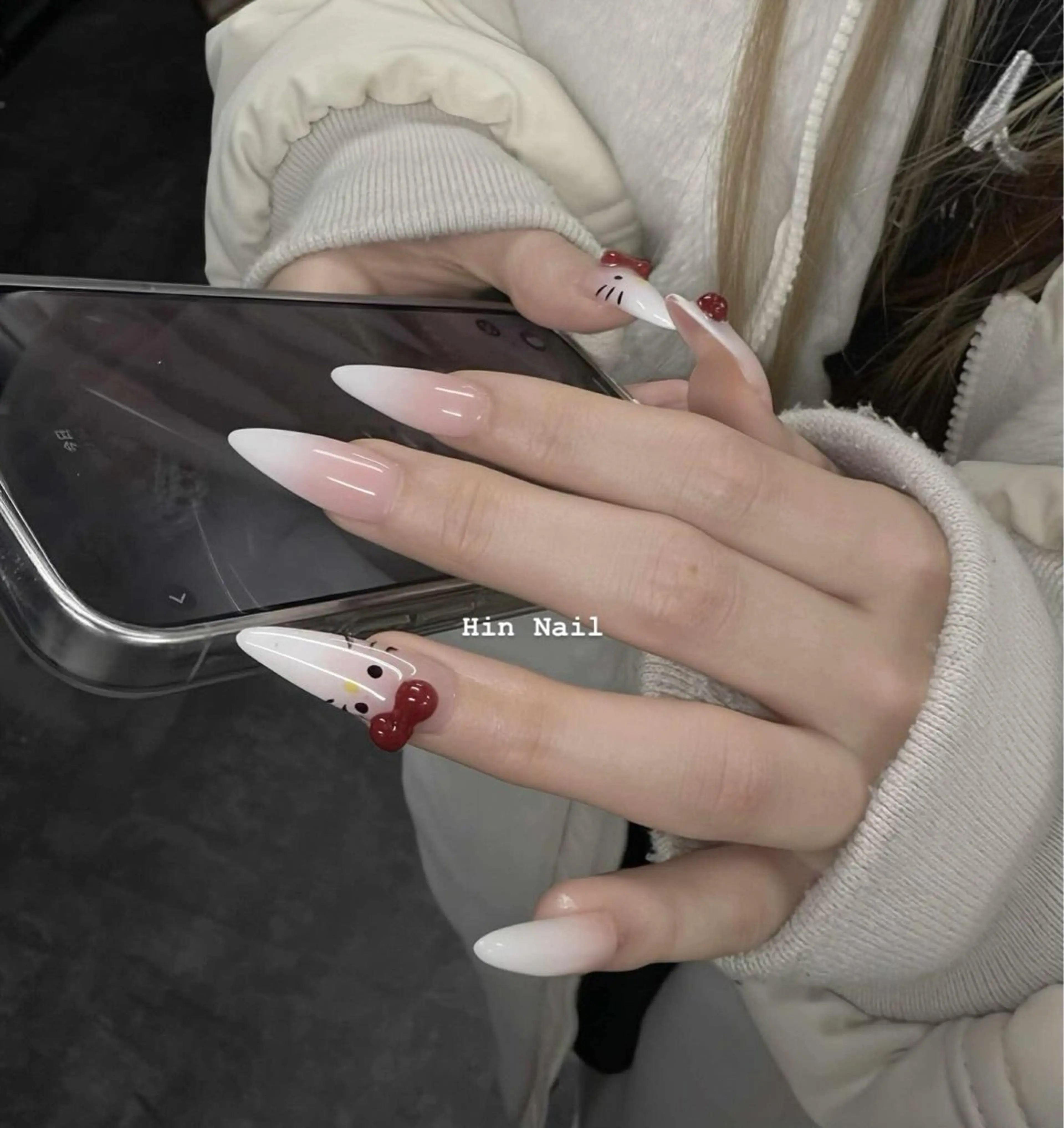 ネイル ハンドネイル HIN NAILのネイルデザイン