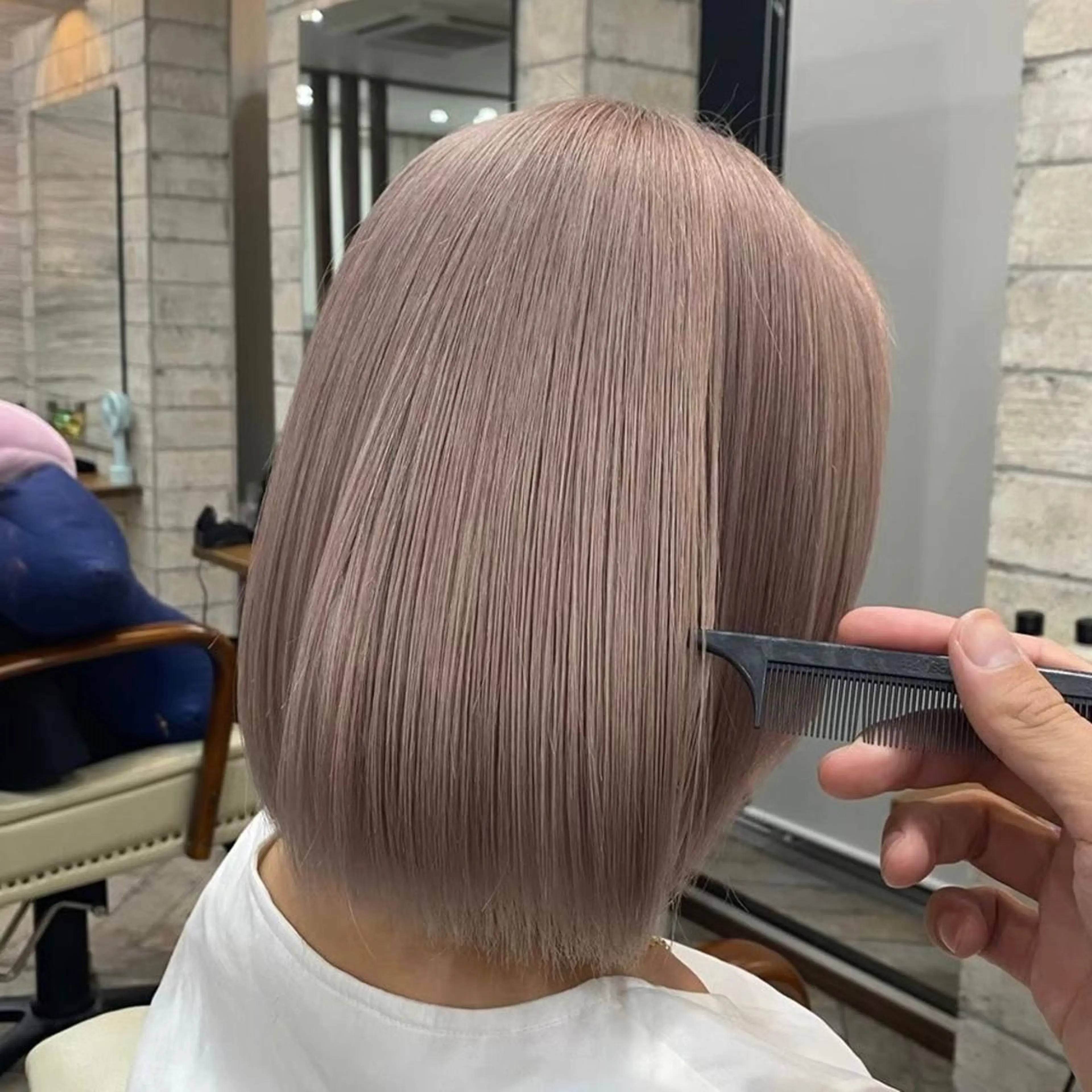 ショート カラー パーマ ヘアアレンジ メンズ キッズ ネイル マツエク・マツパ アイブロウ メンズバレイヤージュ メンズブリーチ メンズハイライト メンズインナーカラー メンズ韓国風 透明感ワンカラー梅田 ダブルカラー/川上のヘアスタイル