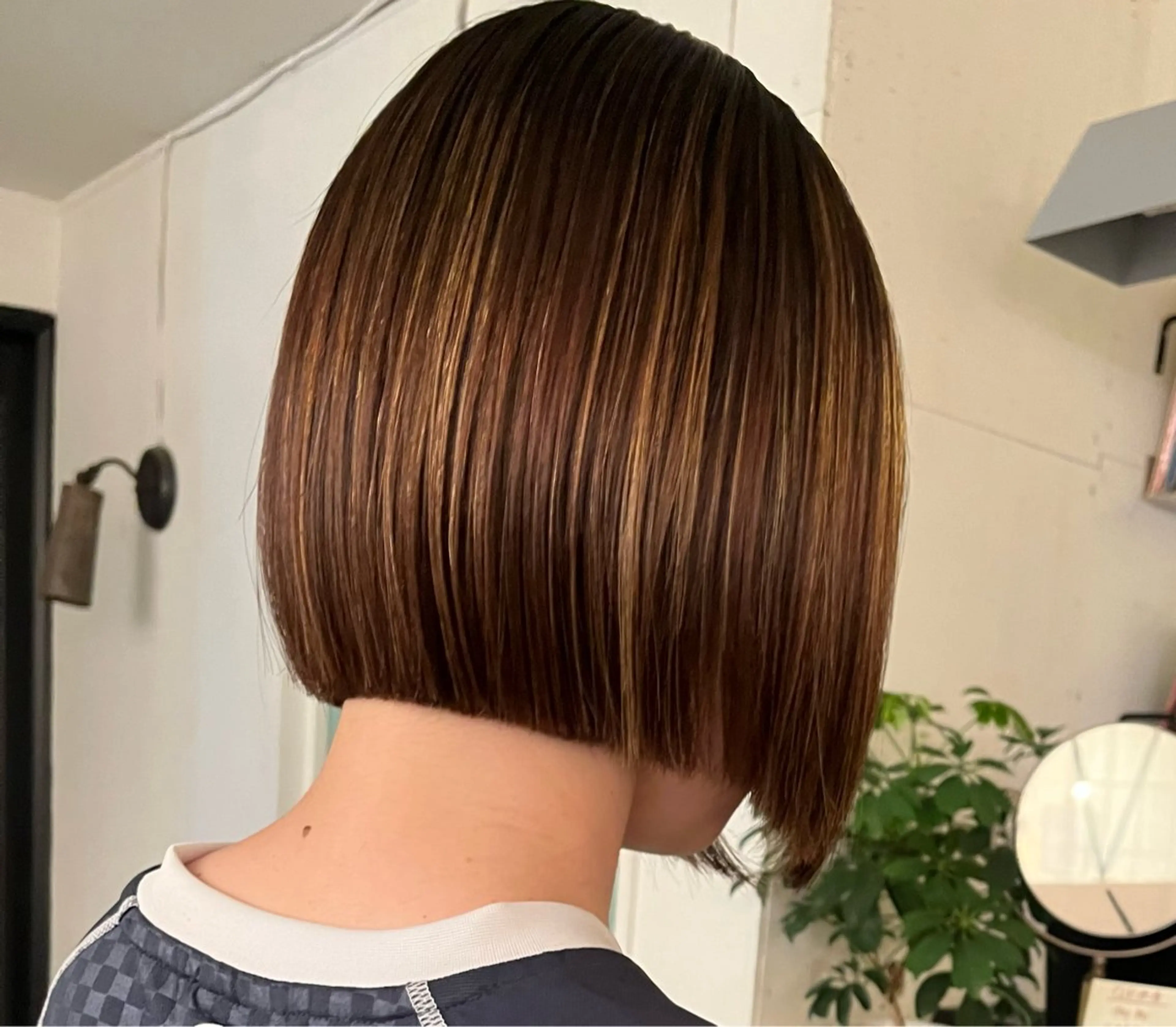 ミディアム 切りっぱなしボブ ボブ カット ブリーチなし/透明感 /ショート/大世のヘアスタイル