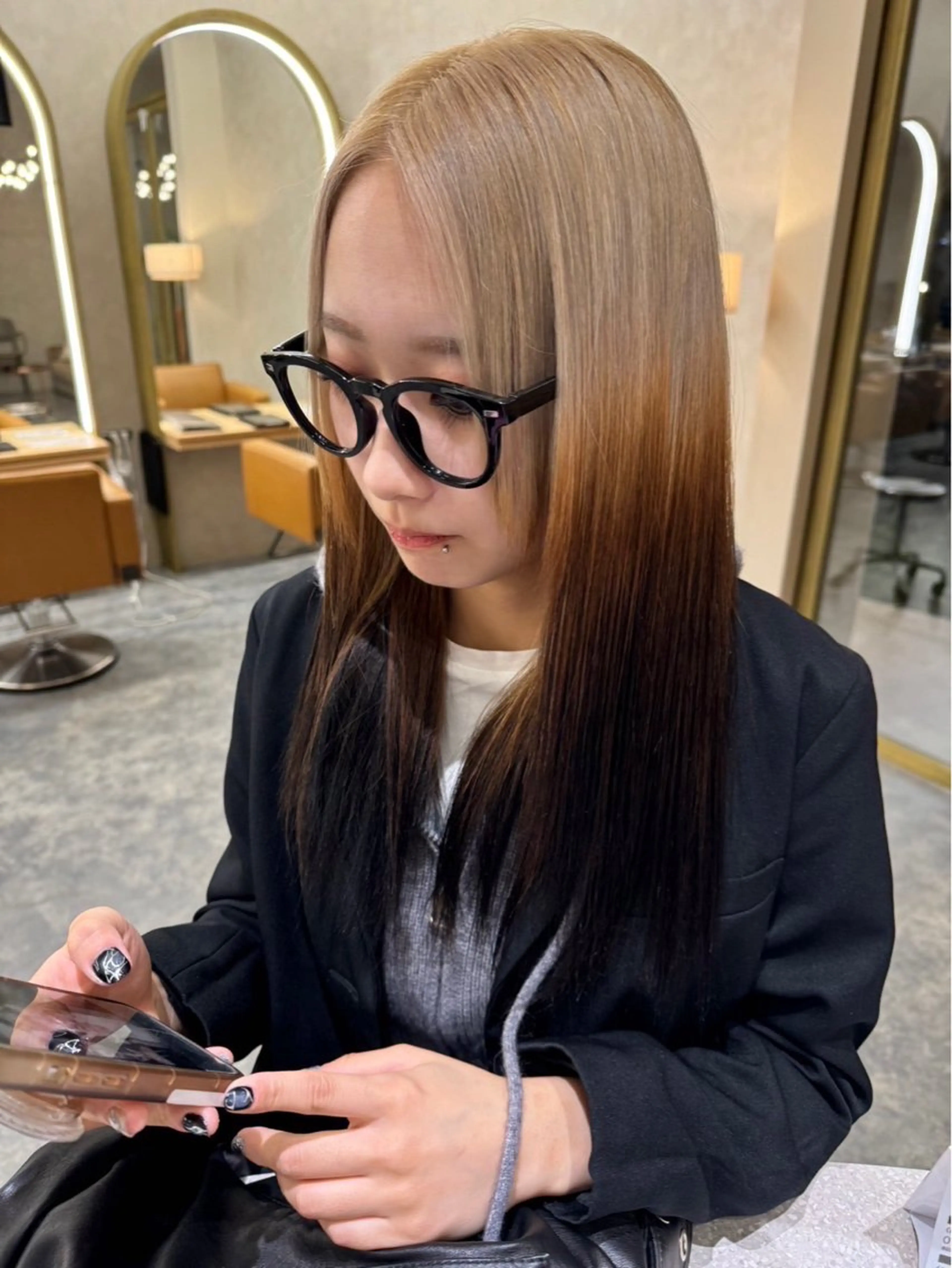 ロング 韓国風レイヤー/新潟 /小新/愛咲🎀のヘアスタイル