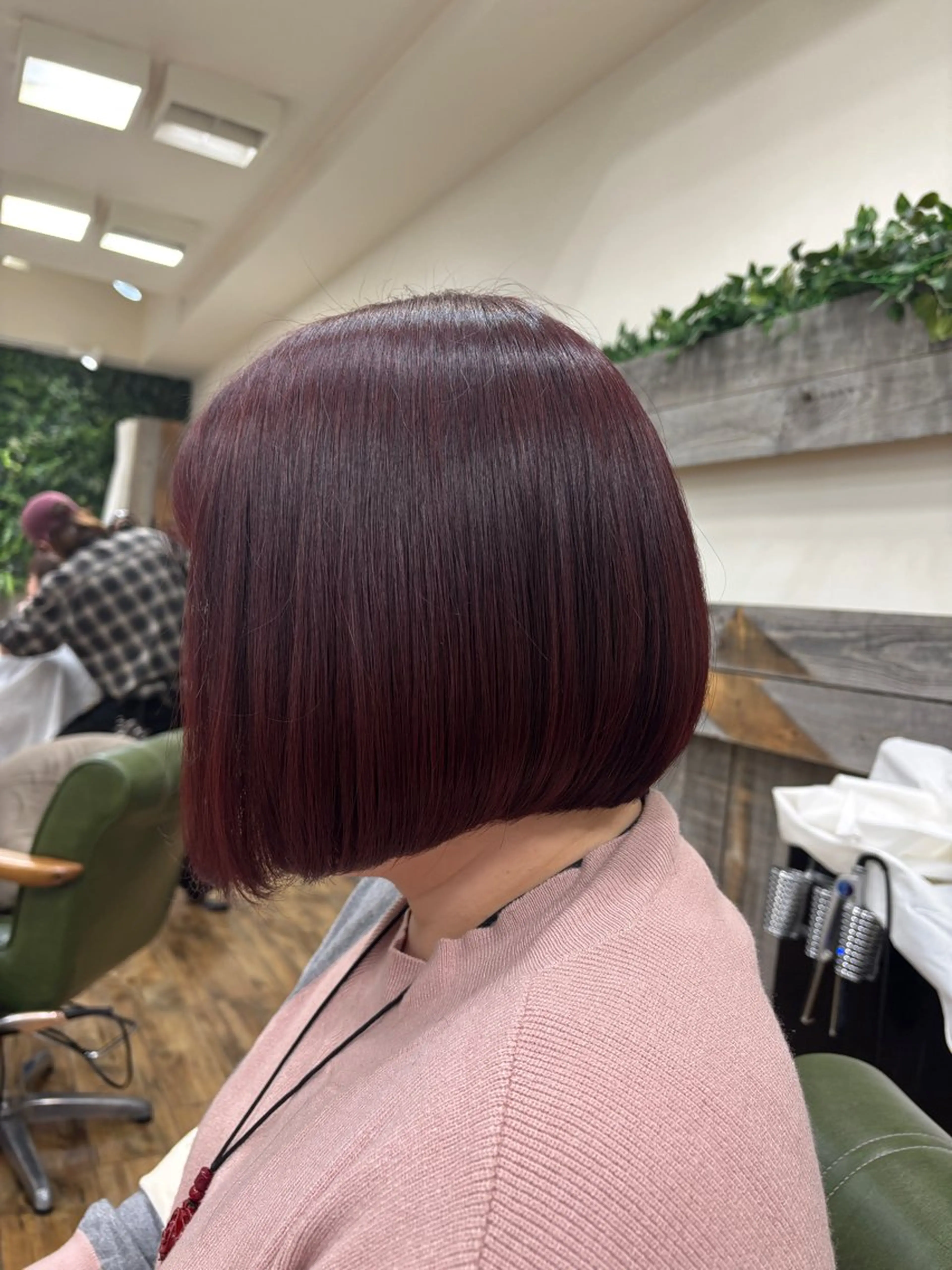 ショート カラー ✨3ヶ月後にデビュー する🎨みのり💯のヘアスタイル