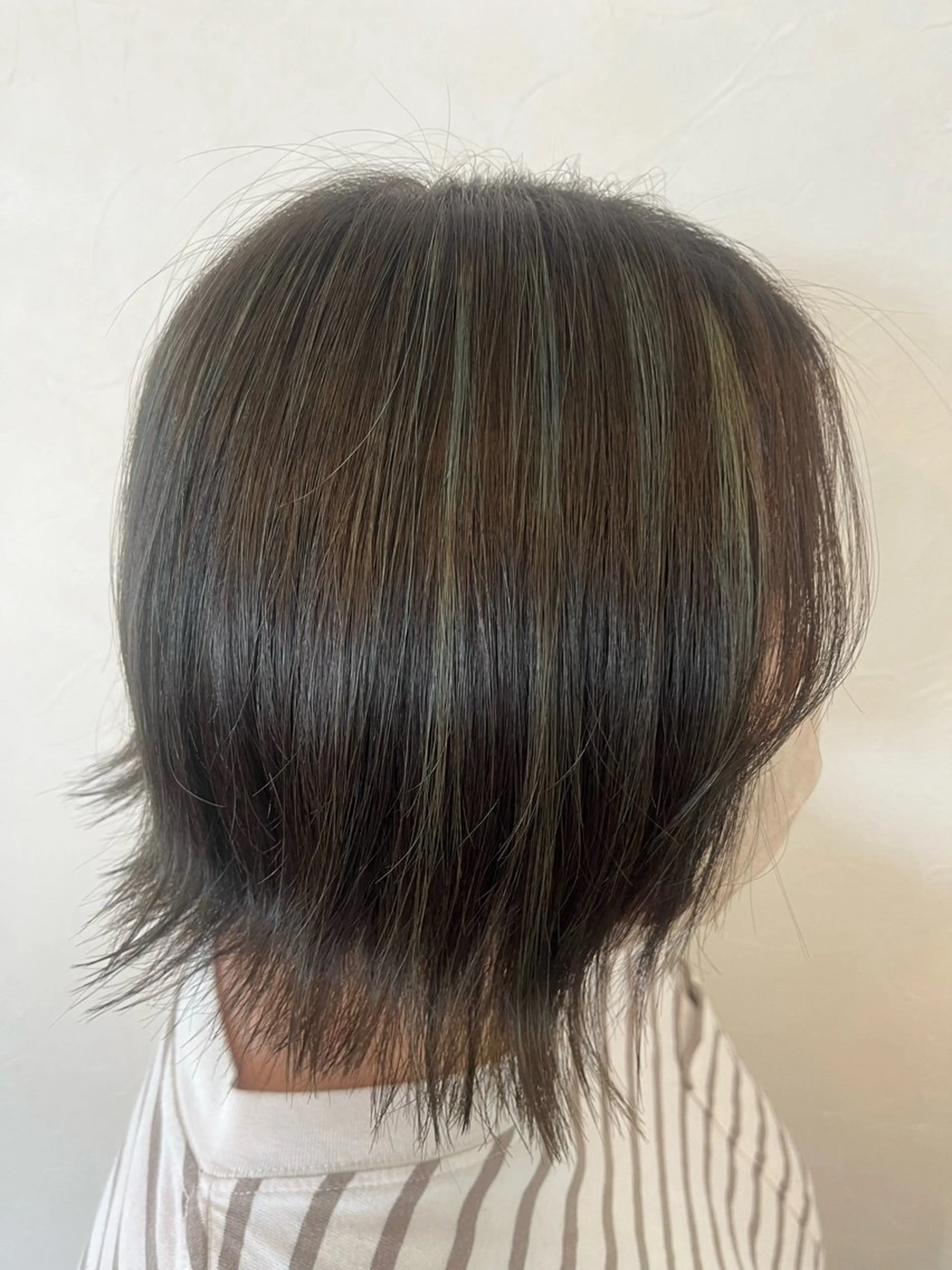 カラー エメラルドグリーン ハイライトカラー 髪質改善 髪質改善&ヘッドスパ FLEUR焼津所属・🌸フルール　長谷川 愛🌸のヘアスタイル