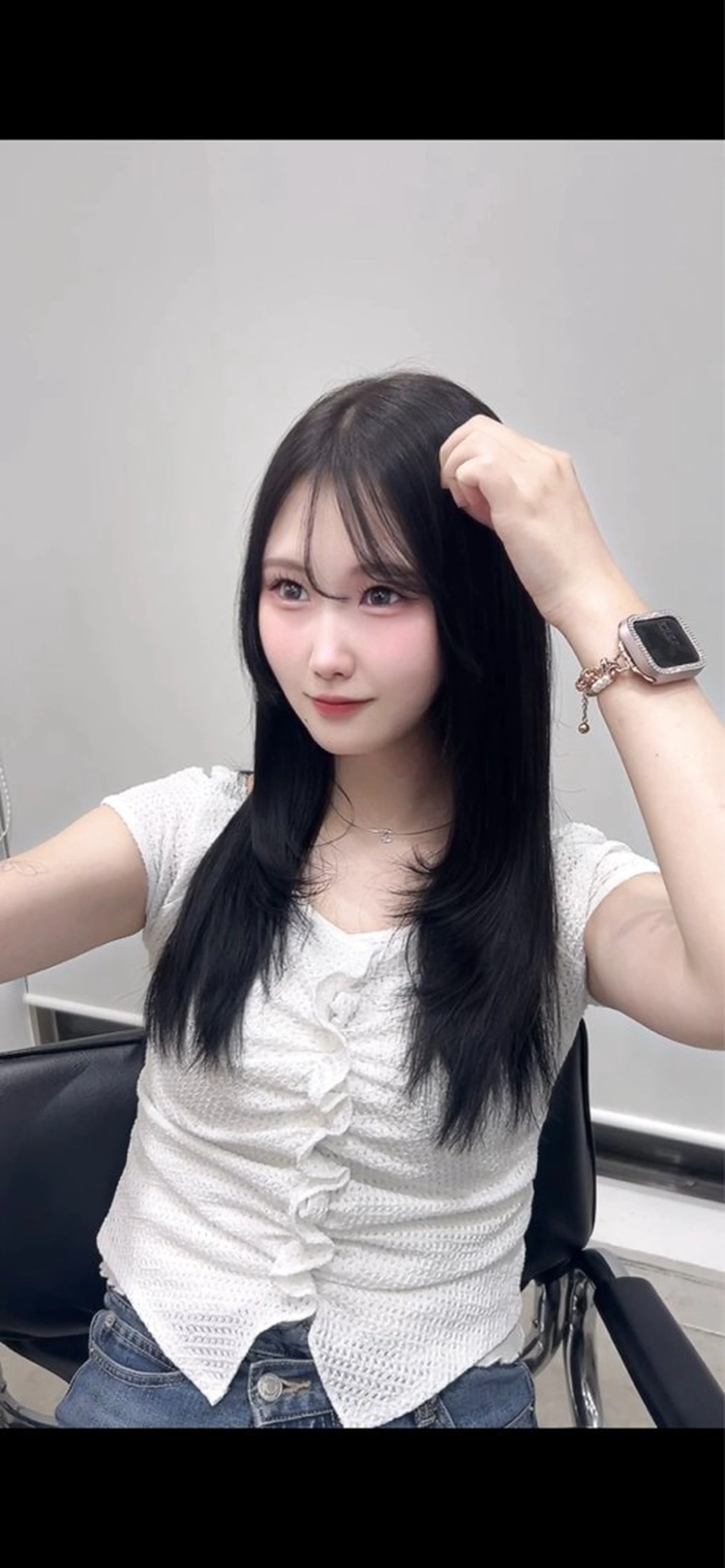 ロング カラー 透明感カラー 夏果⭐︎fifth 天神 海外風パーマのヘアスタイル