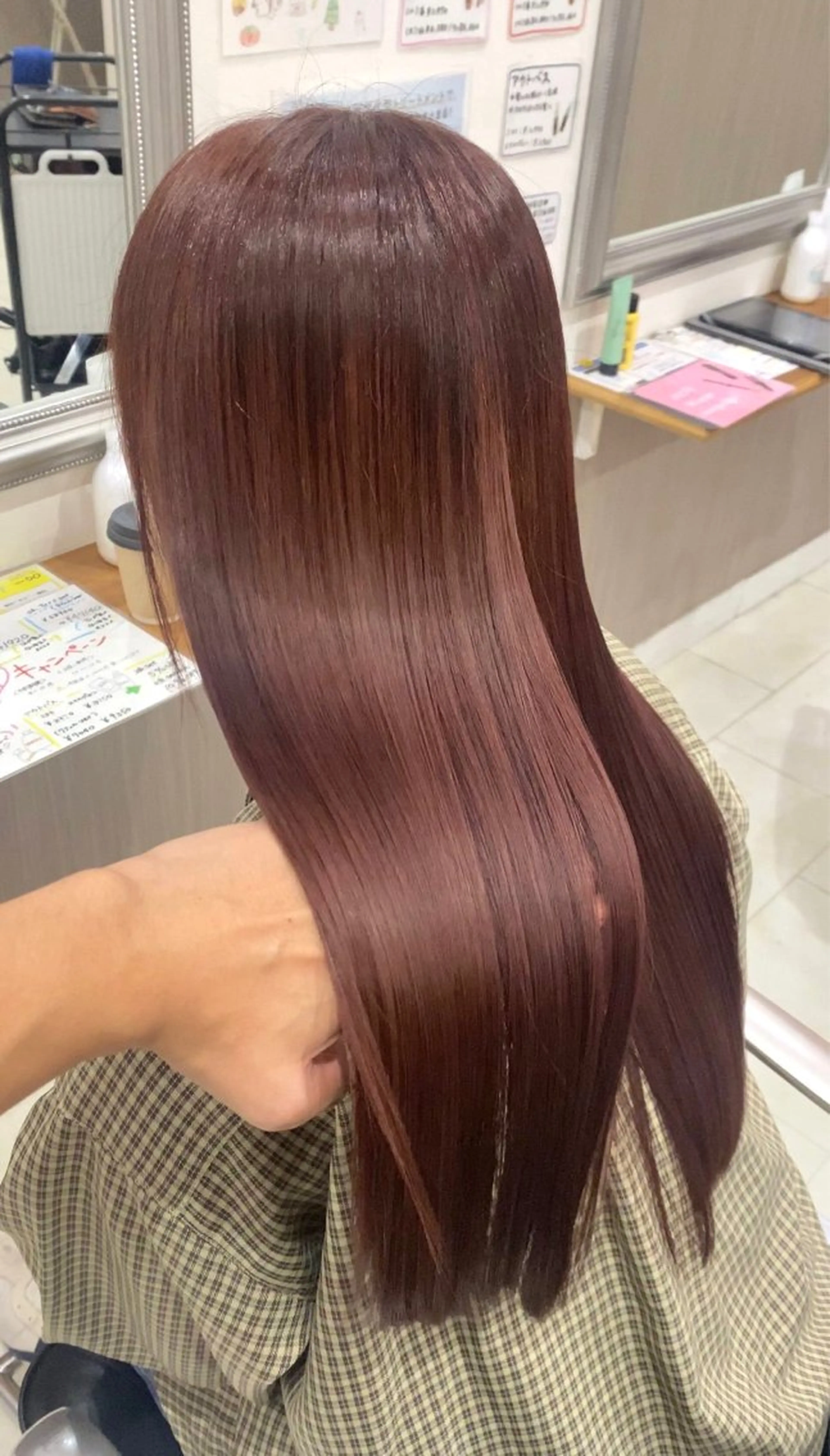 カラー ヘアカラー トリートメント 艶髪🥣透明感カラー 🫧前田奈津実のヘアスタイル