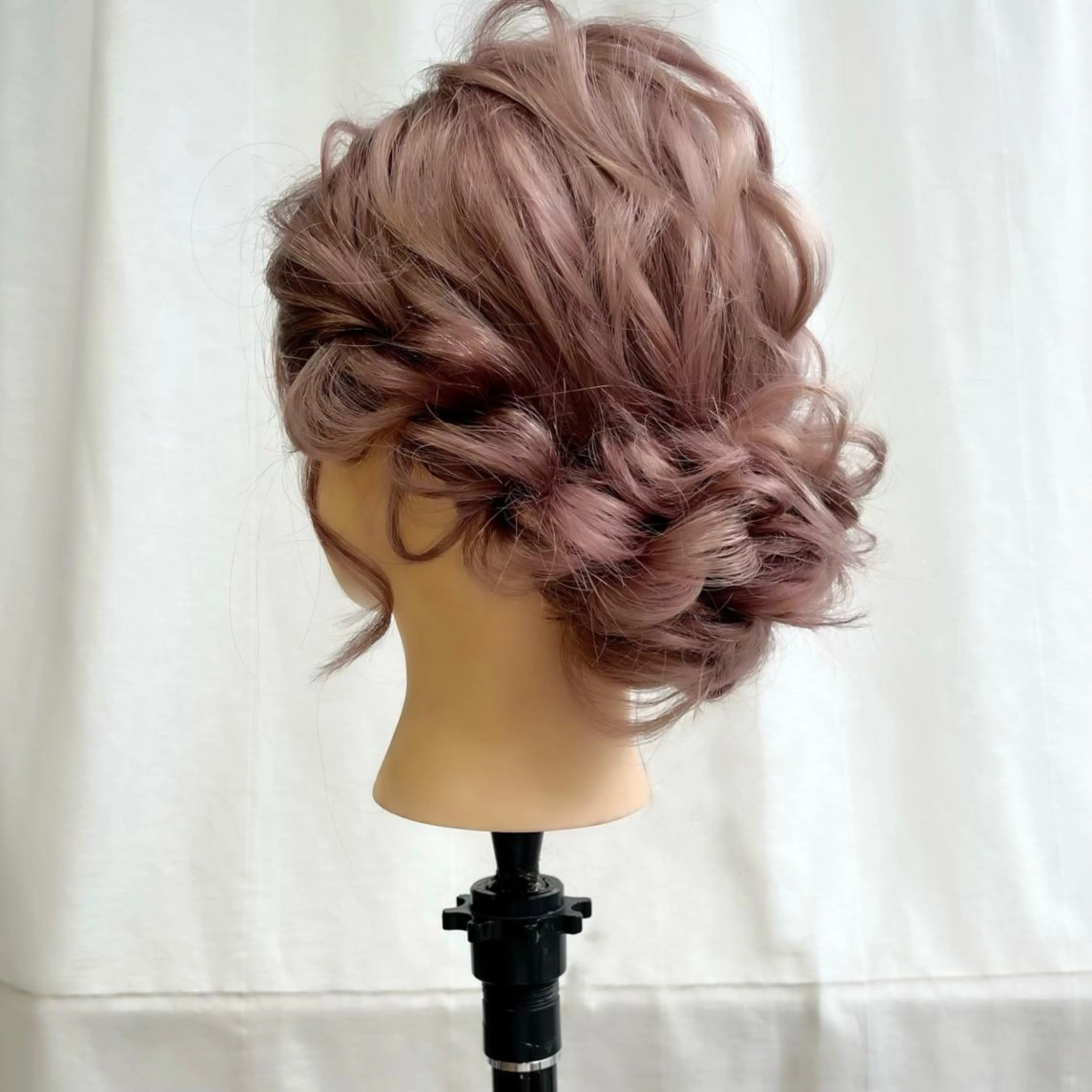 セミロング カラー ヘアアレンジ 成人式 結婚式・ブライダル 🎀taro ブリーチなしカラーのヘアスタイル