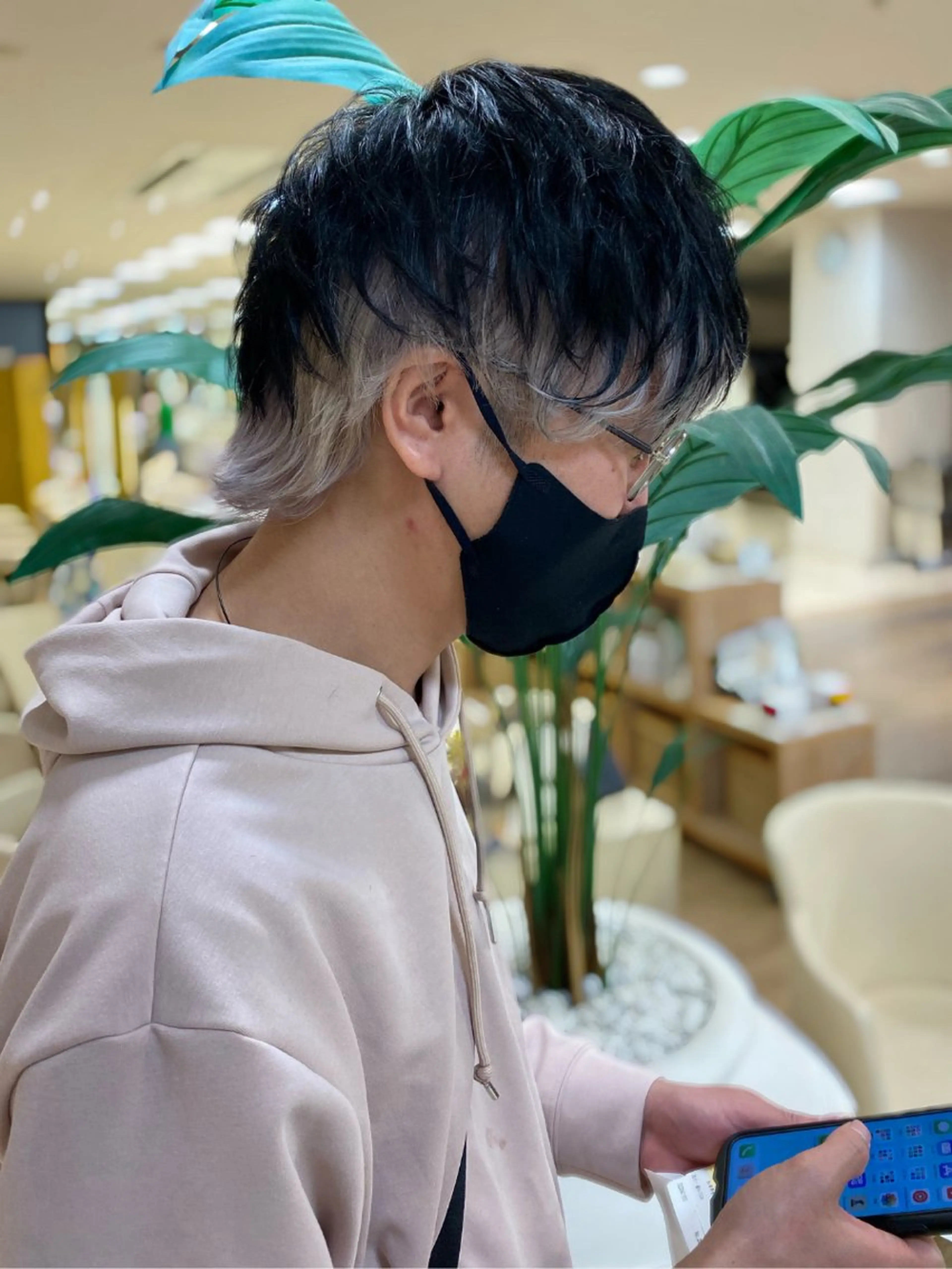 ショート カラー バレイヤージュ ベージュカラー ブリーチ ブロンド ケアブリーチ カット ヘアカラー トリートメント 銀座/ハイライト特化 🌿ブリーチ/片山のヘアスタイル