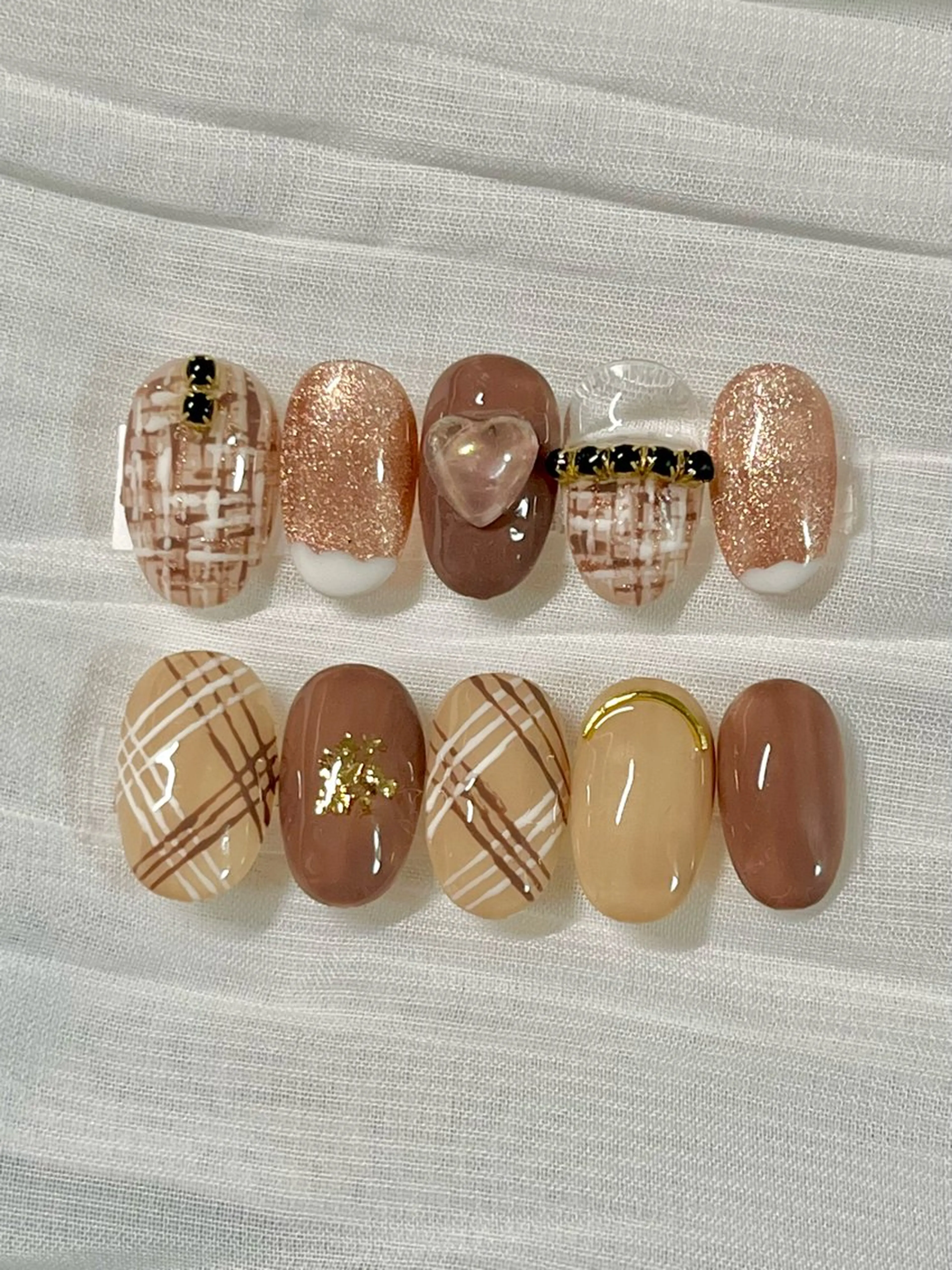 ネイル nail.u所属・テルイ ユウのネイルデザイン