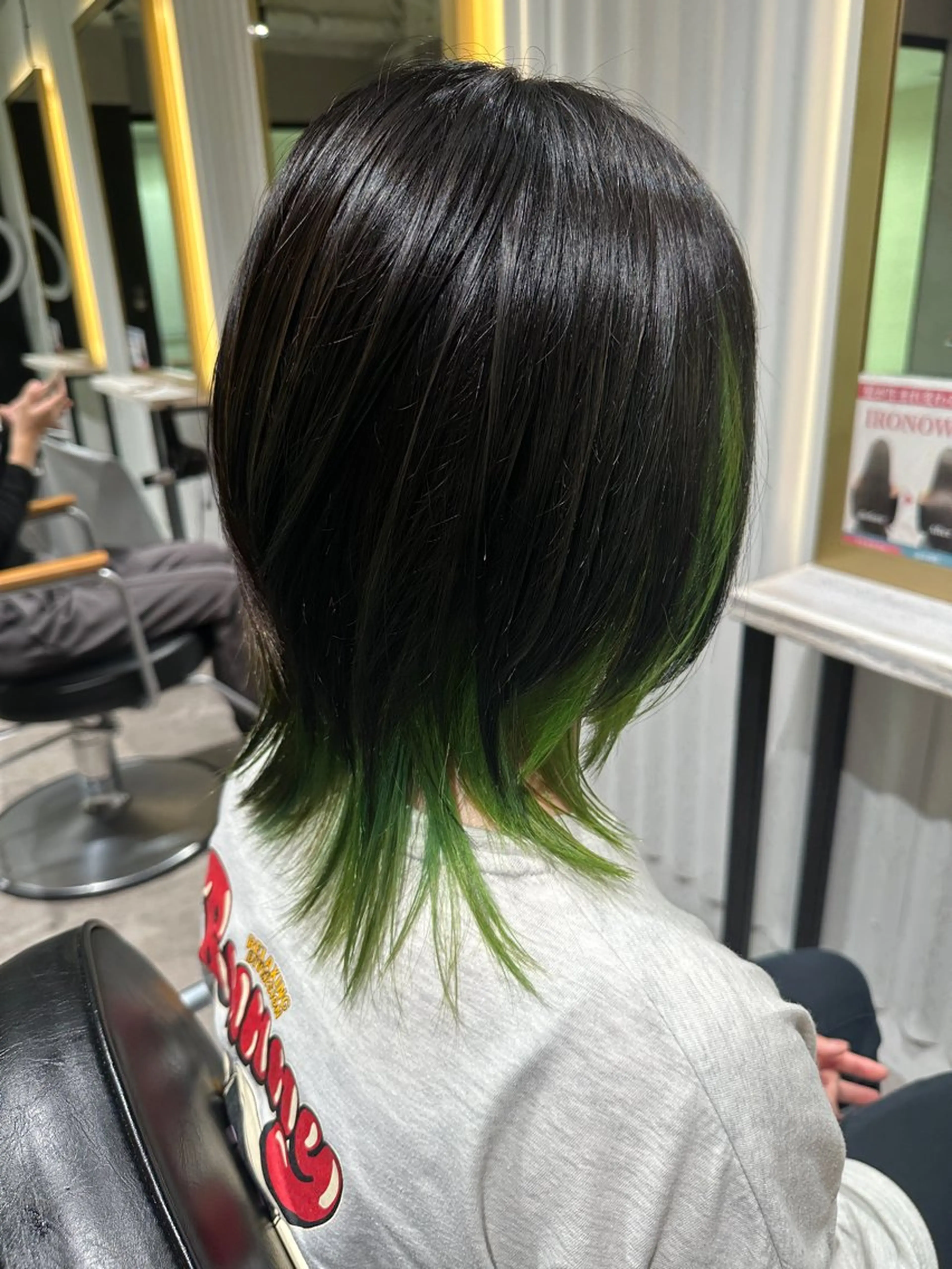 ミディアム カラー ラフィスヘアー シン 大分店所属・ラフィスヘアー 大分店のヘアスタイル