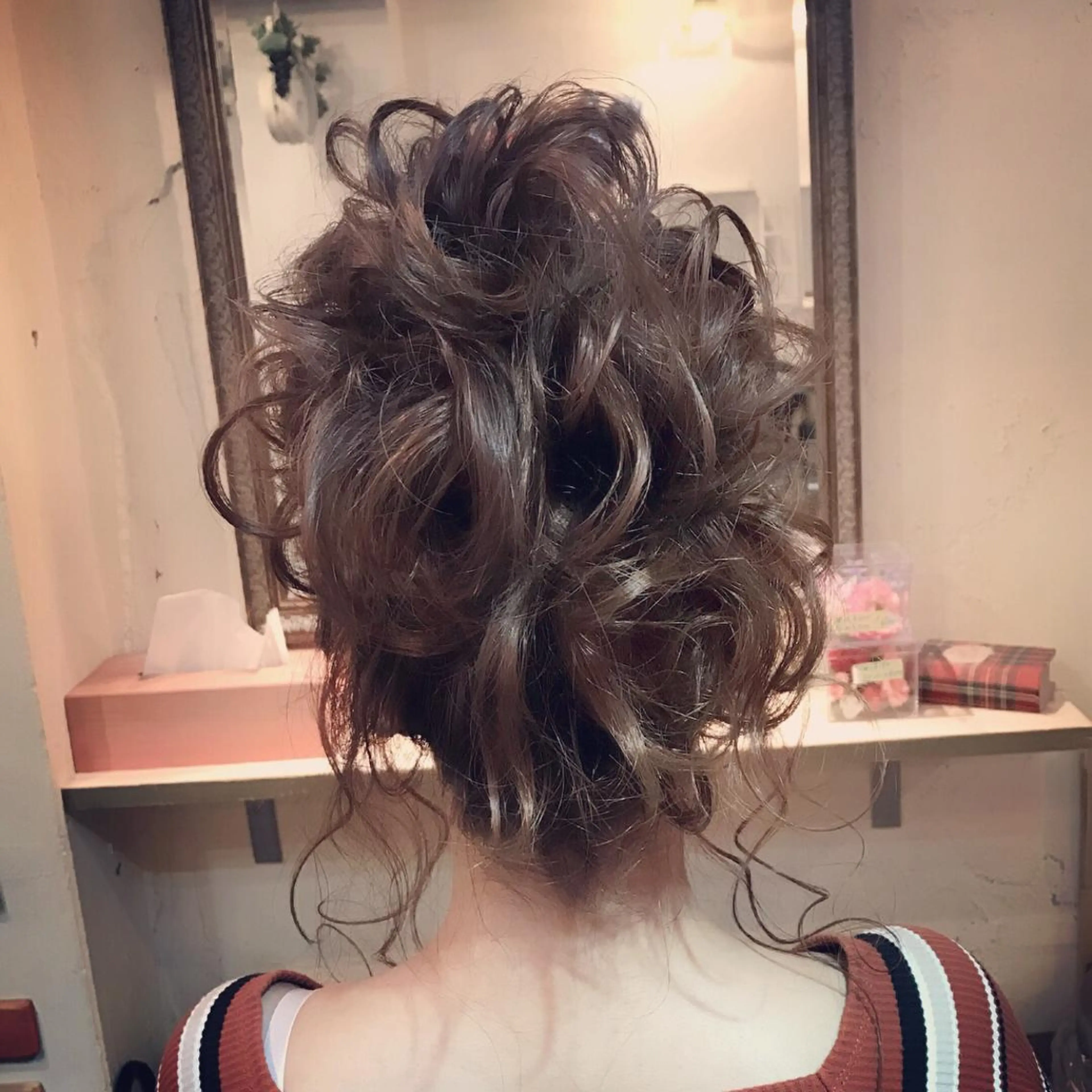 セミロング ヘアアレンジ 【カメレオン】 上村 祥子のヘアスタイル