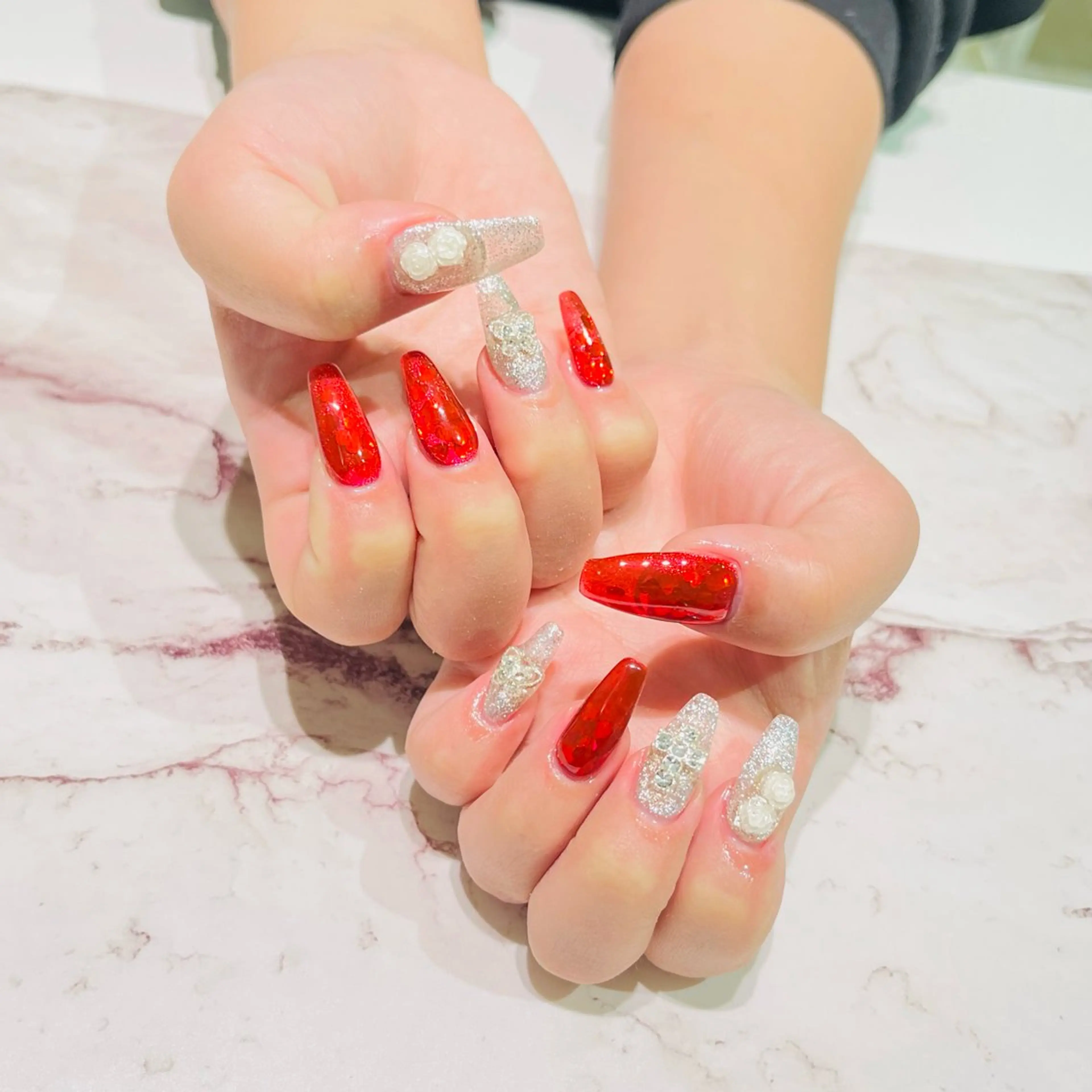 ネイル ハンドネイル Hair removal & Beauty salon Produce by Lucia所属・nail salon Luciaのネイルデザイン