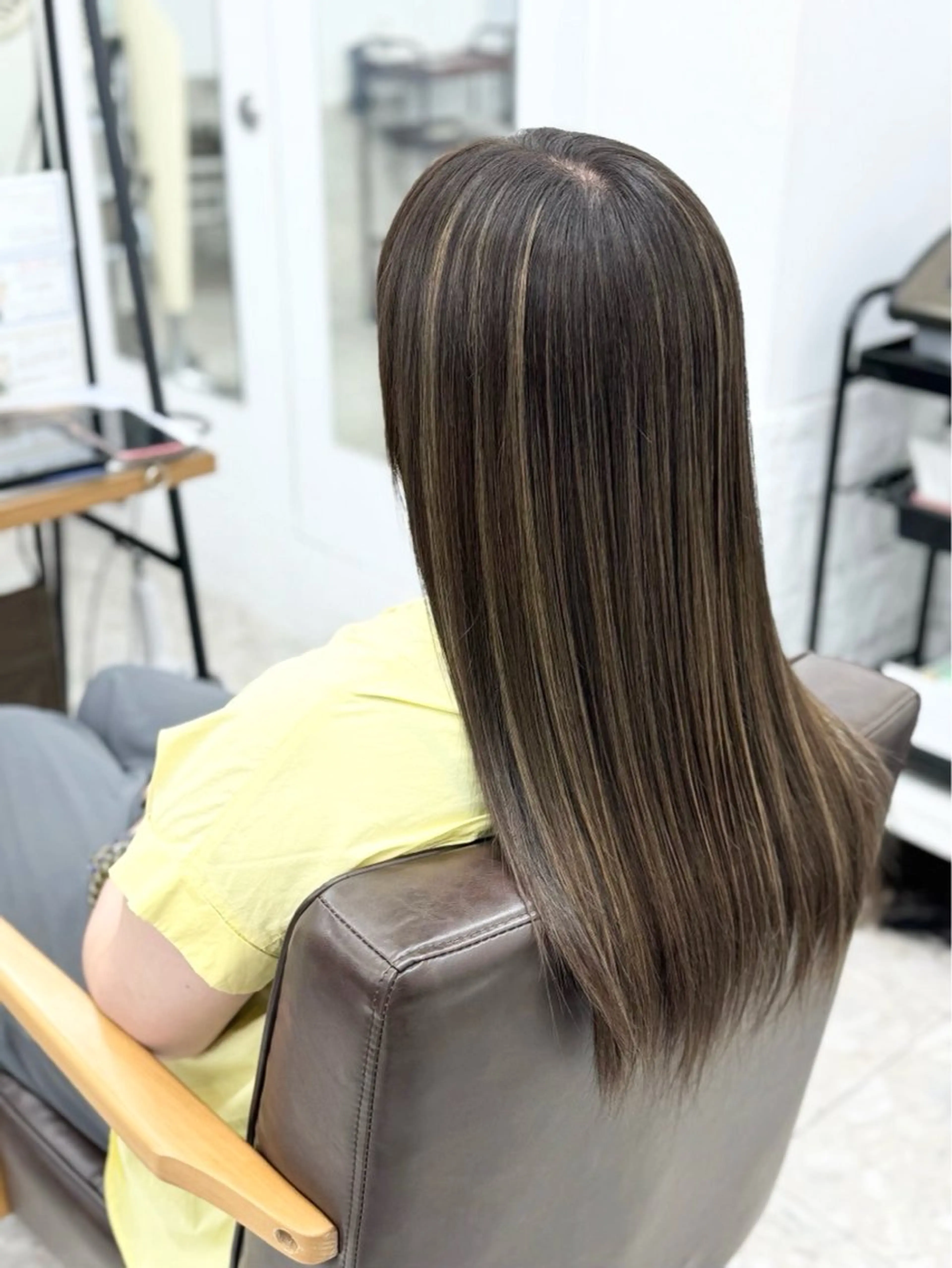 ロング カラー ハイライト&曲がる 縮毛矯正特化 玉置のヘアスタイル