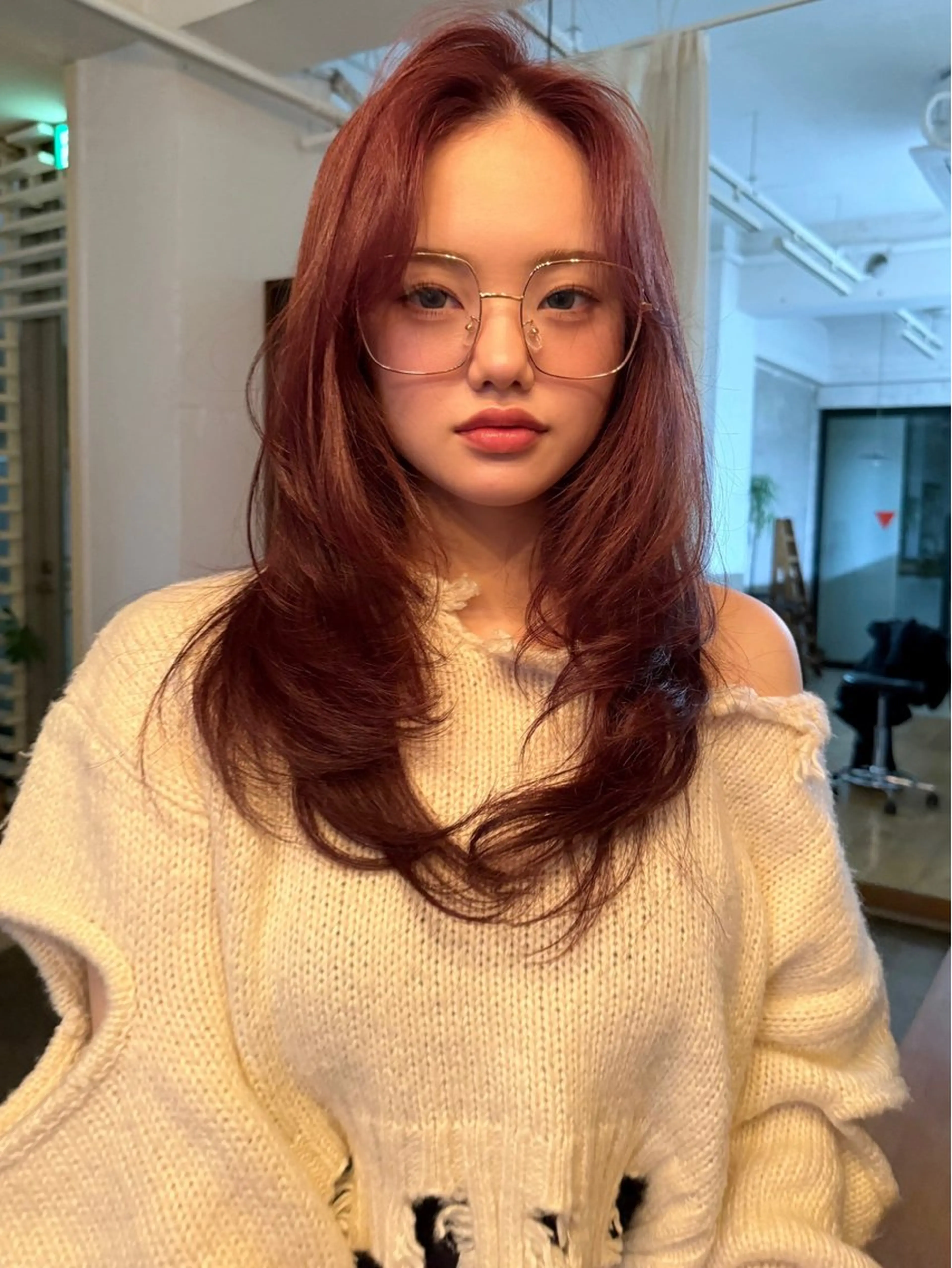 ロング カラー YURiA レイヤー🫧暖色のヘアスタイル