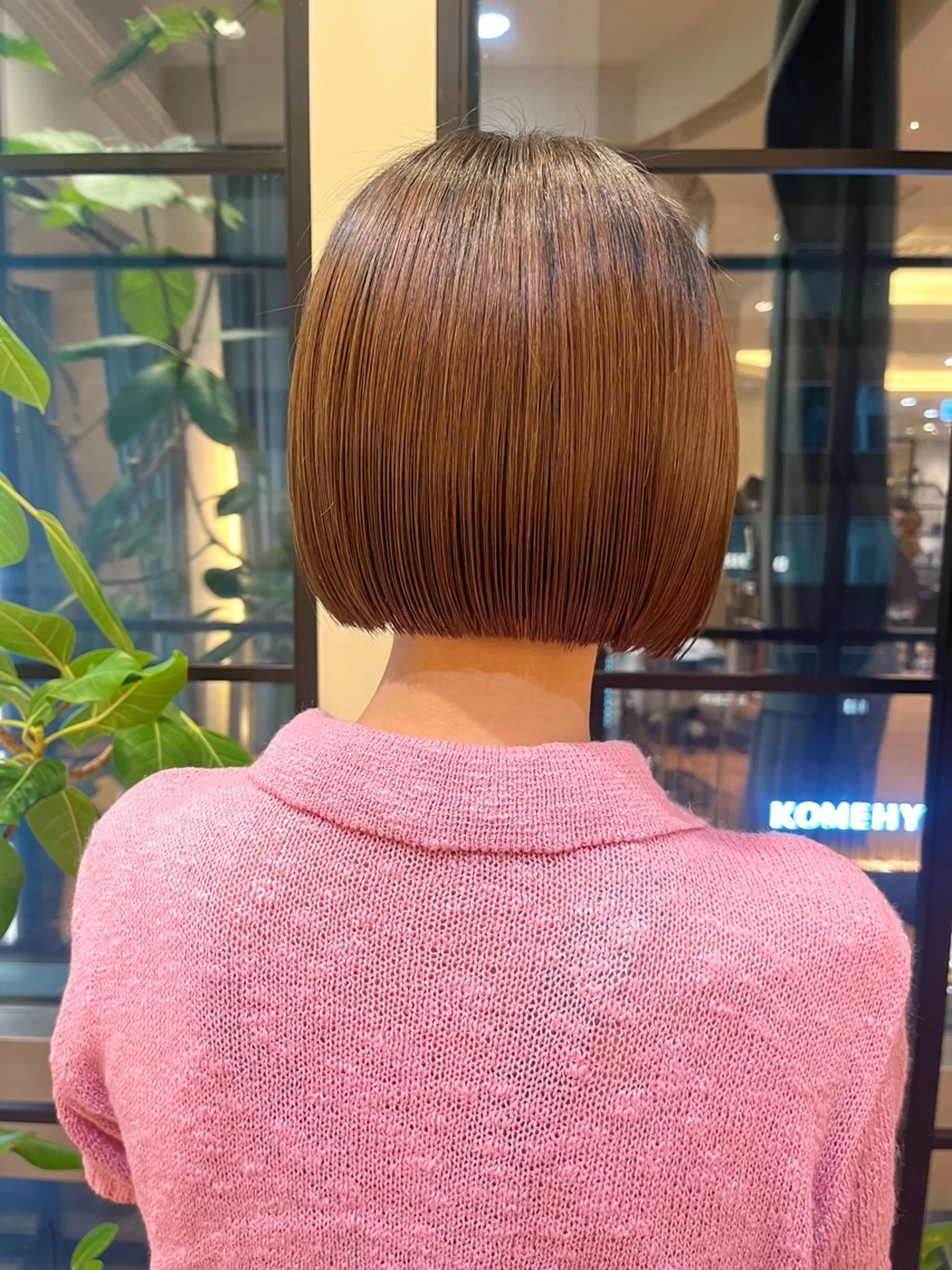 ショート ボブ 青山 莉奈のヘアスタイル