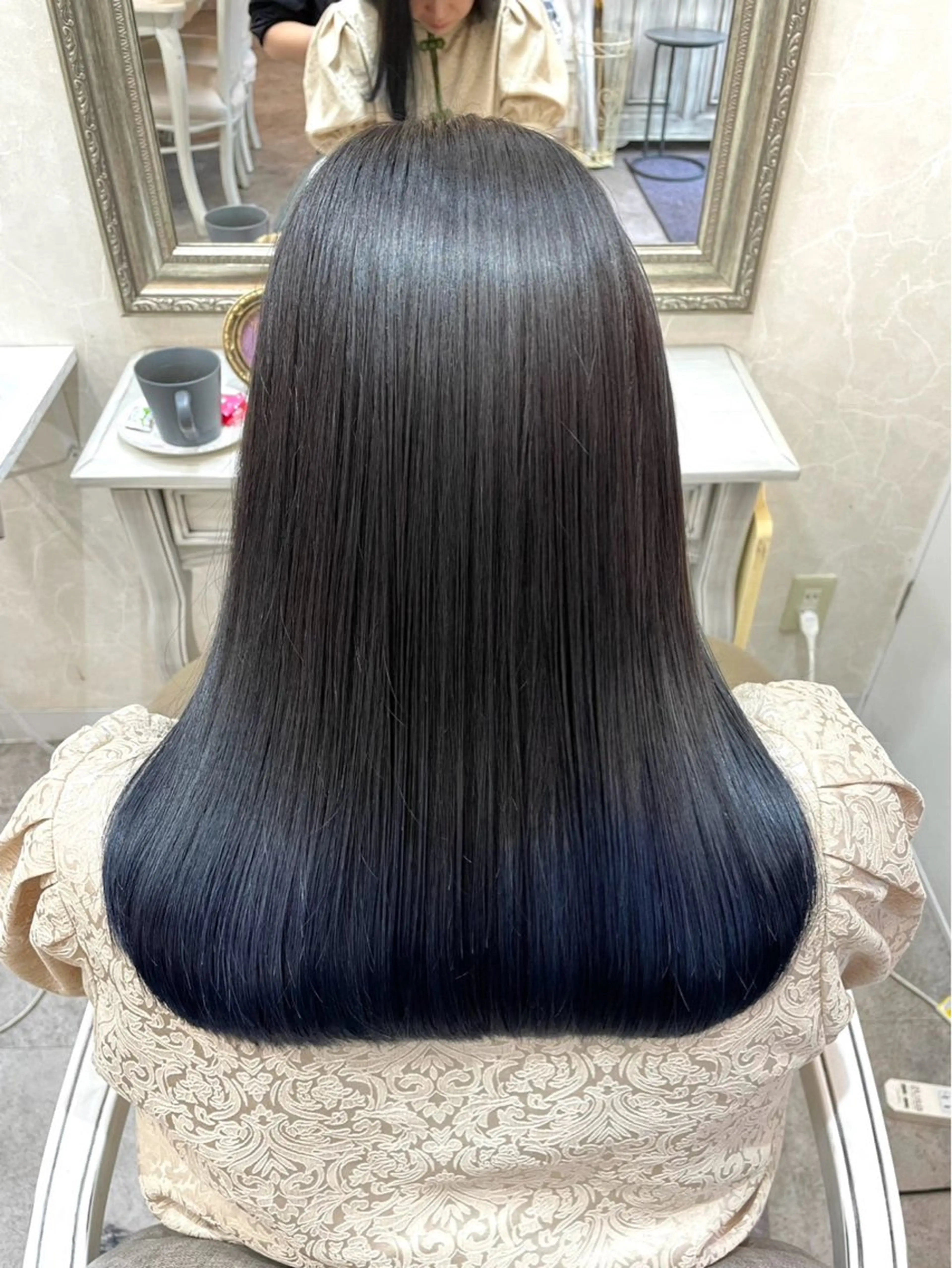 ミディアムの方💇‍♀️カット+ダブルカラー⚠️3cm以上切らせていただける方⚠️の写真