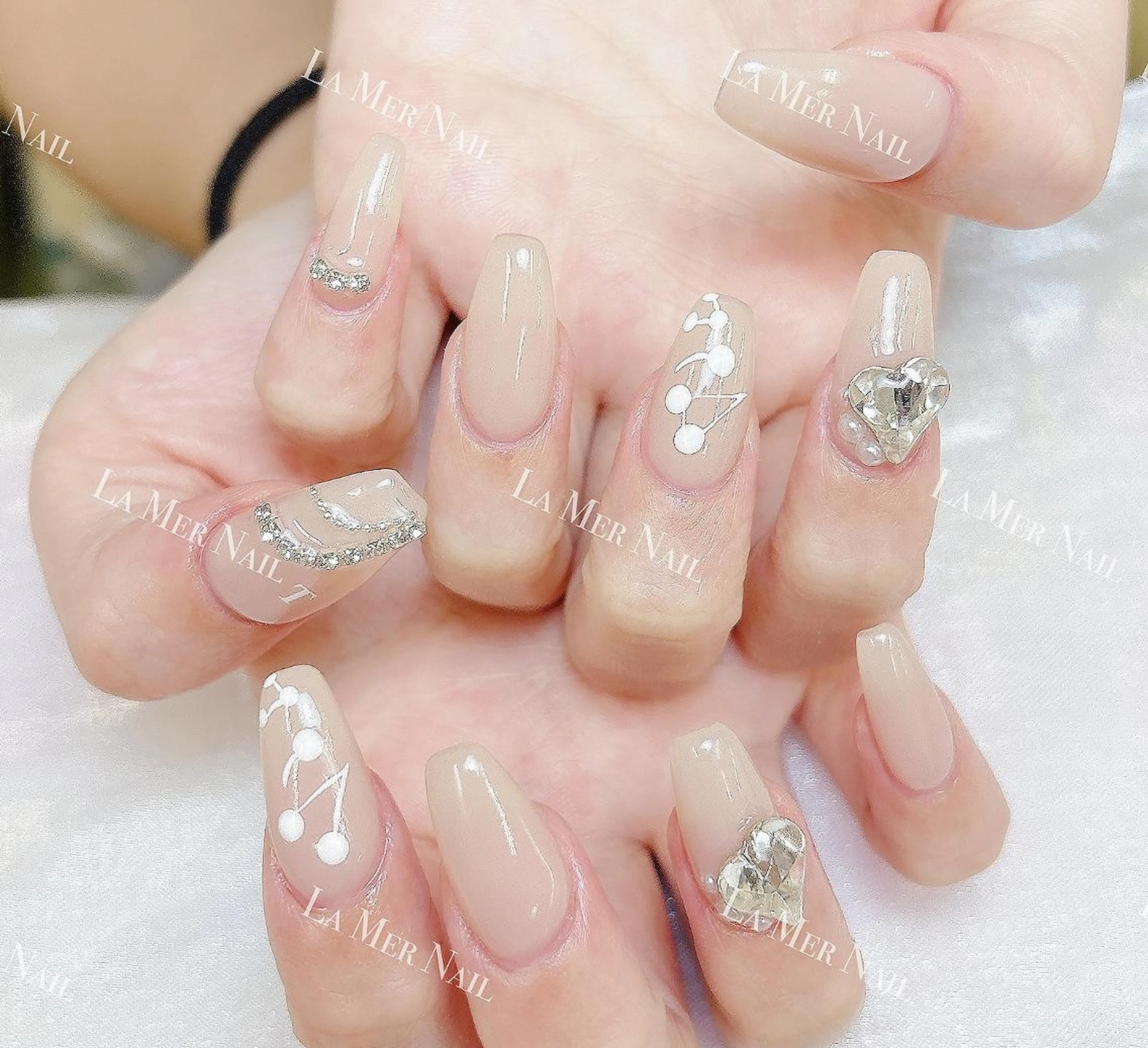 ネイル hikikibyee ♡のネイルデザイン