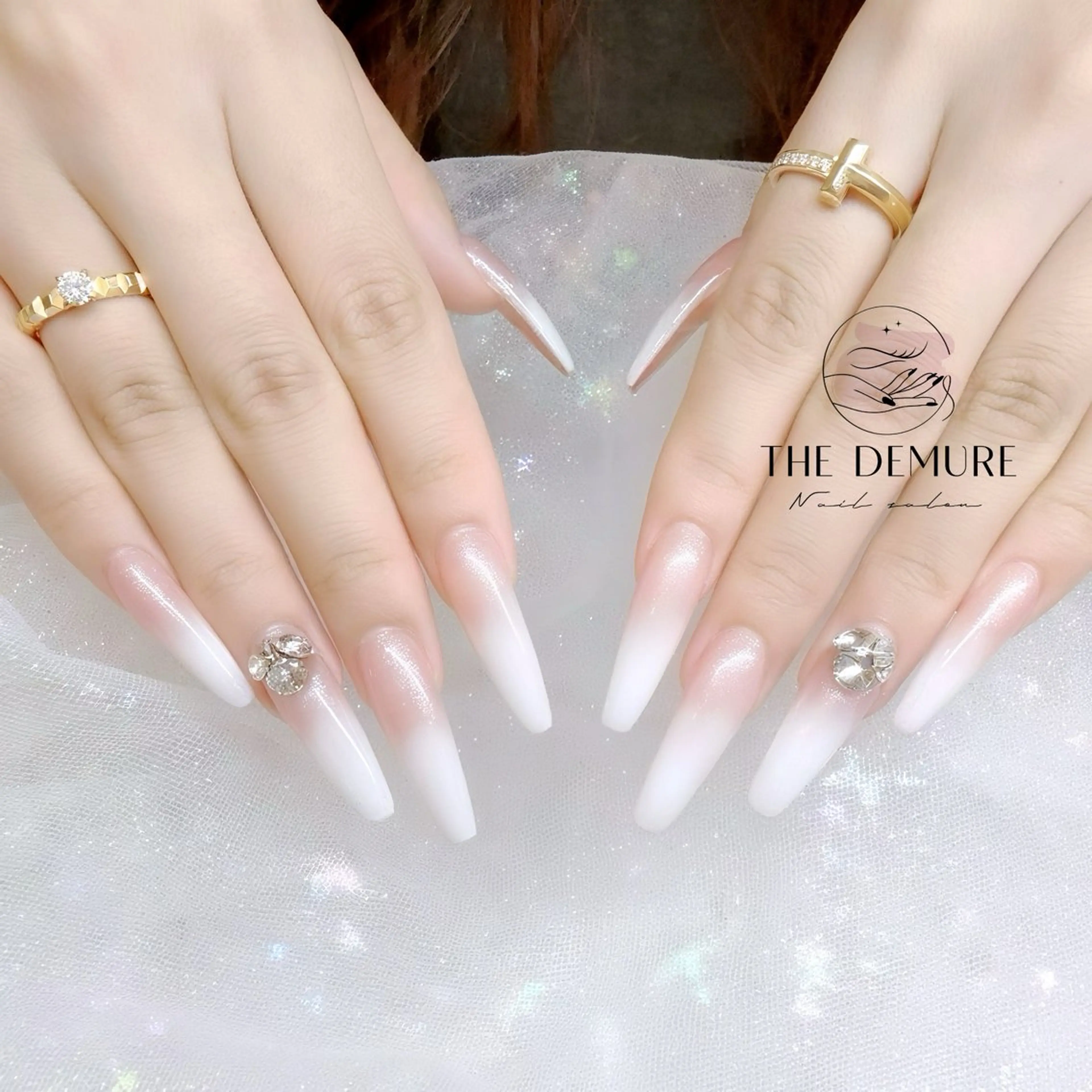 ネイル アートネイル 韓国ネイル マグネットネイル オフィスネイル スカルプネイル ハンドネイル ハンドケア NailDemure 【銀座店】のネイルデザイン