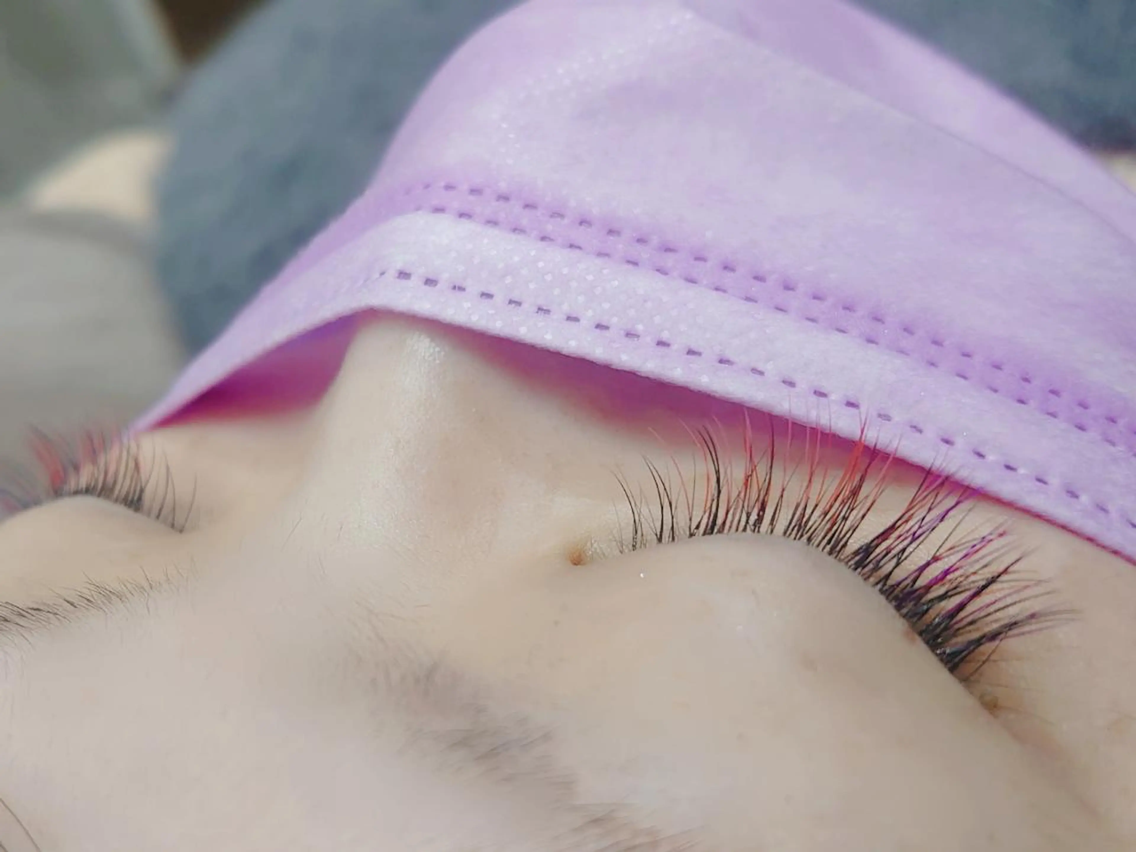 マツエク・マツパ カラーマツエク OASE アイラッシュの眉毛・アイブロウイメージ