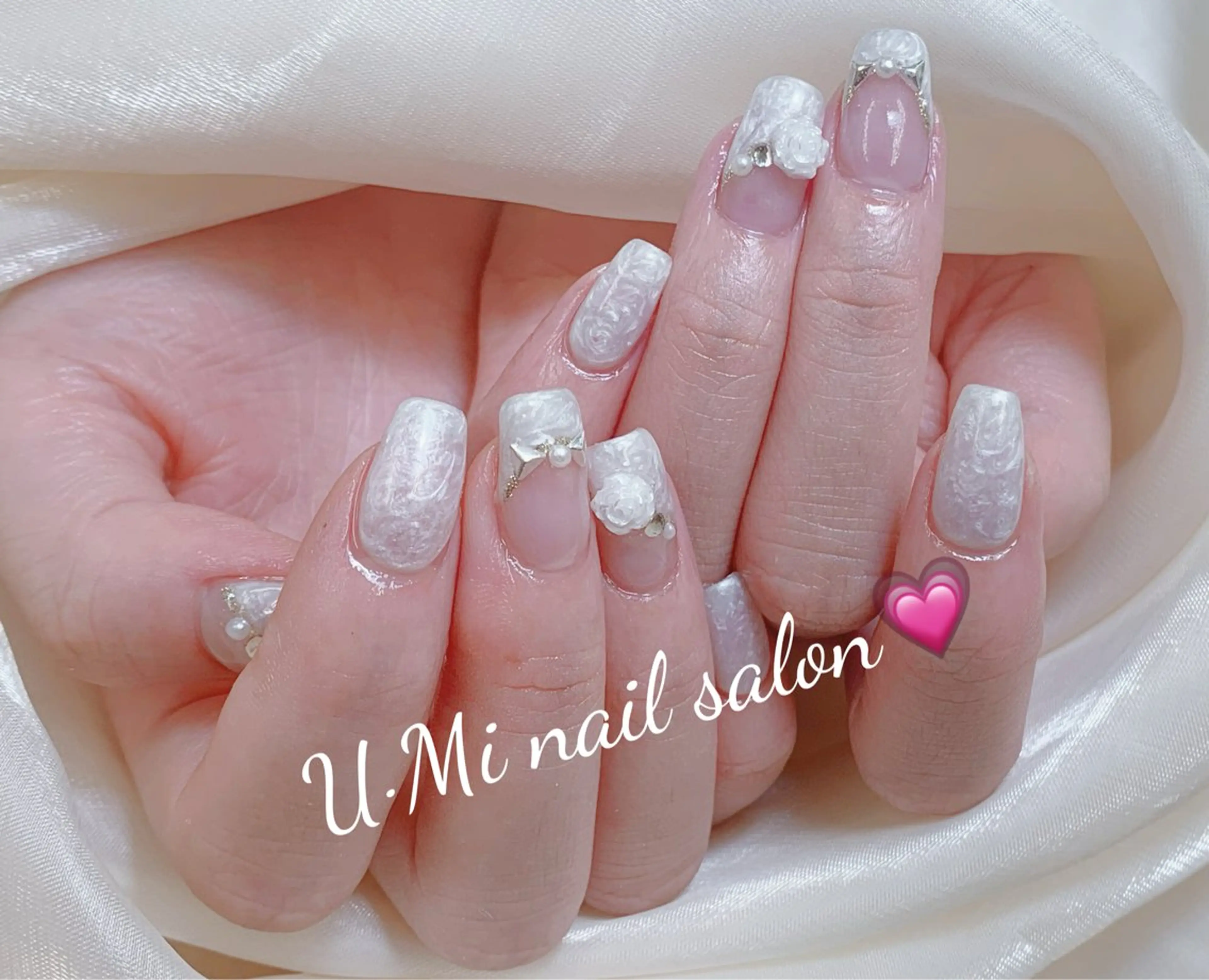 ネイル U·Mi nail salon所属・U·Mi 上野御徒町容のネイルデザイン