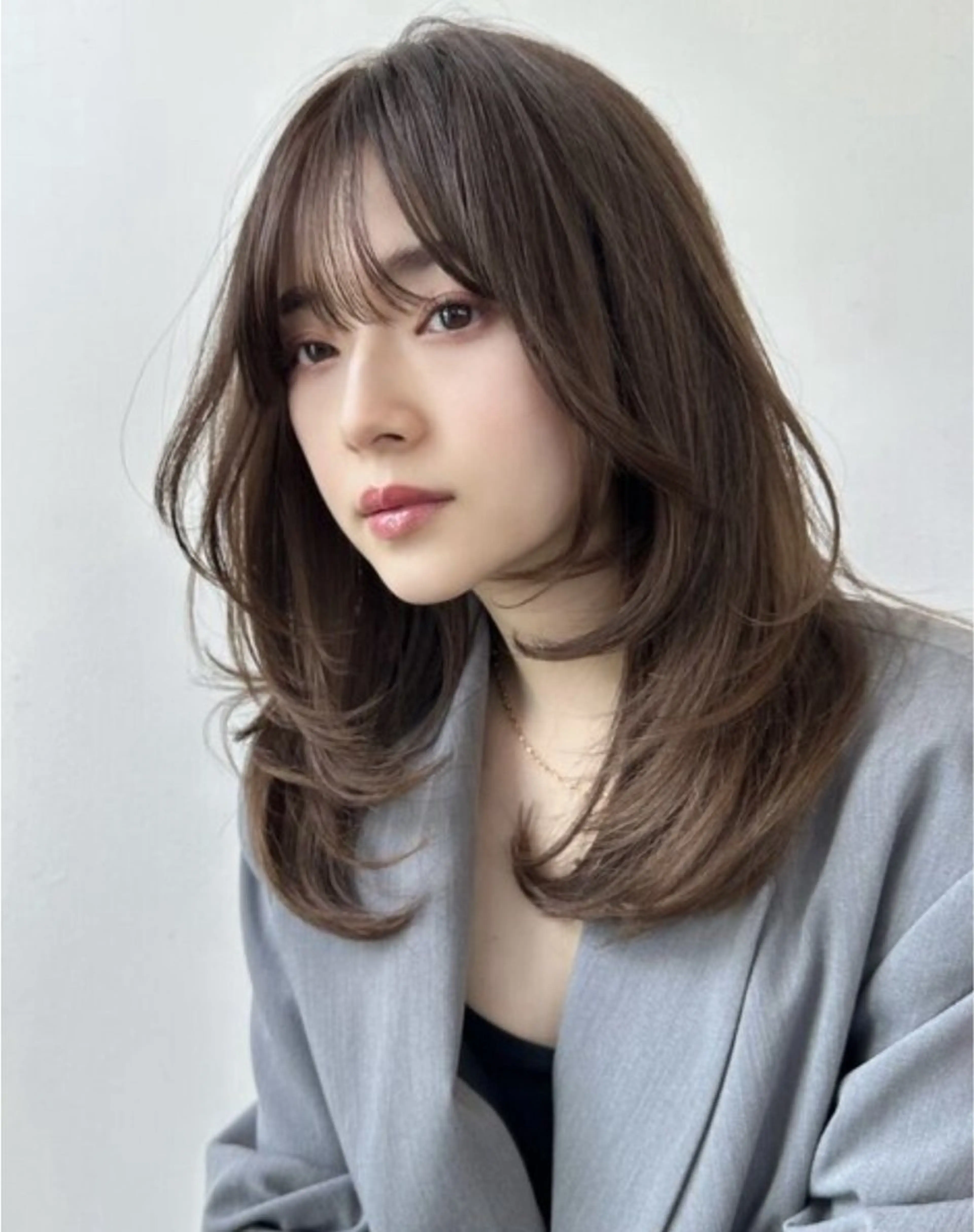 セミロング レイヤーカット 似合わせカット‪// 鶴我万唯華のヘアスタイル