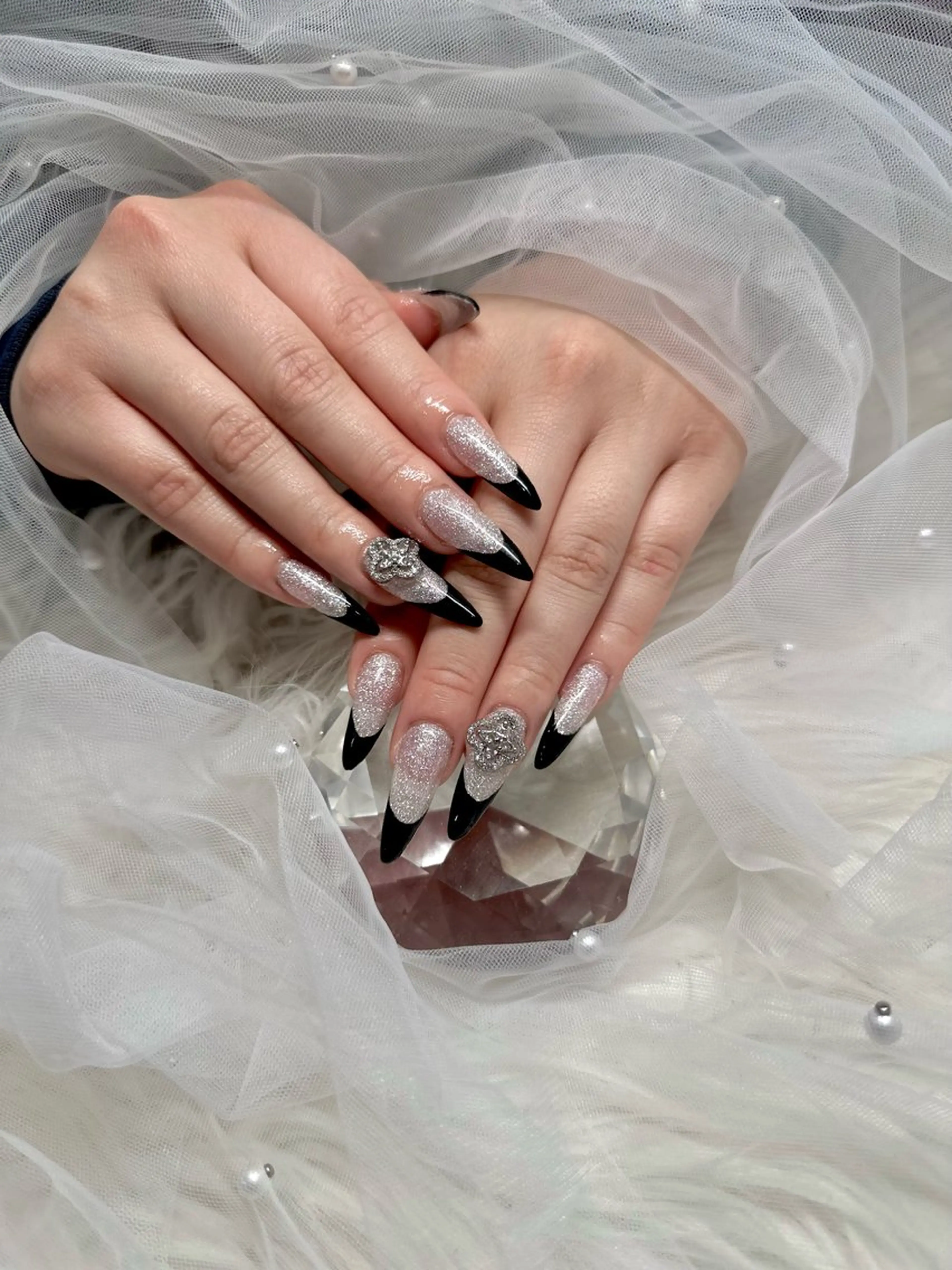 ネイル フレンチネイル ラメ(グリッター) ハンドネイル JillNails Niinaのネイルデザイン