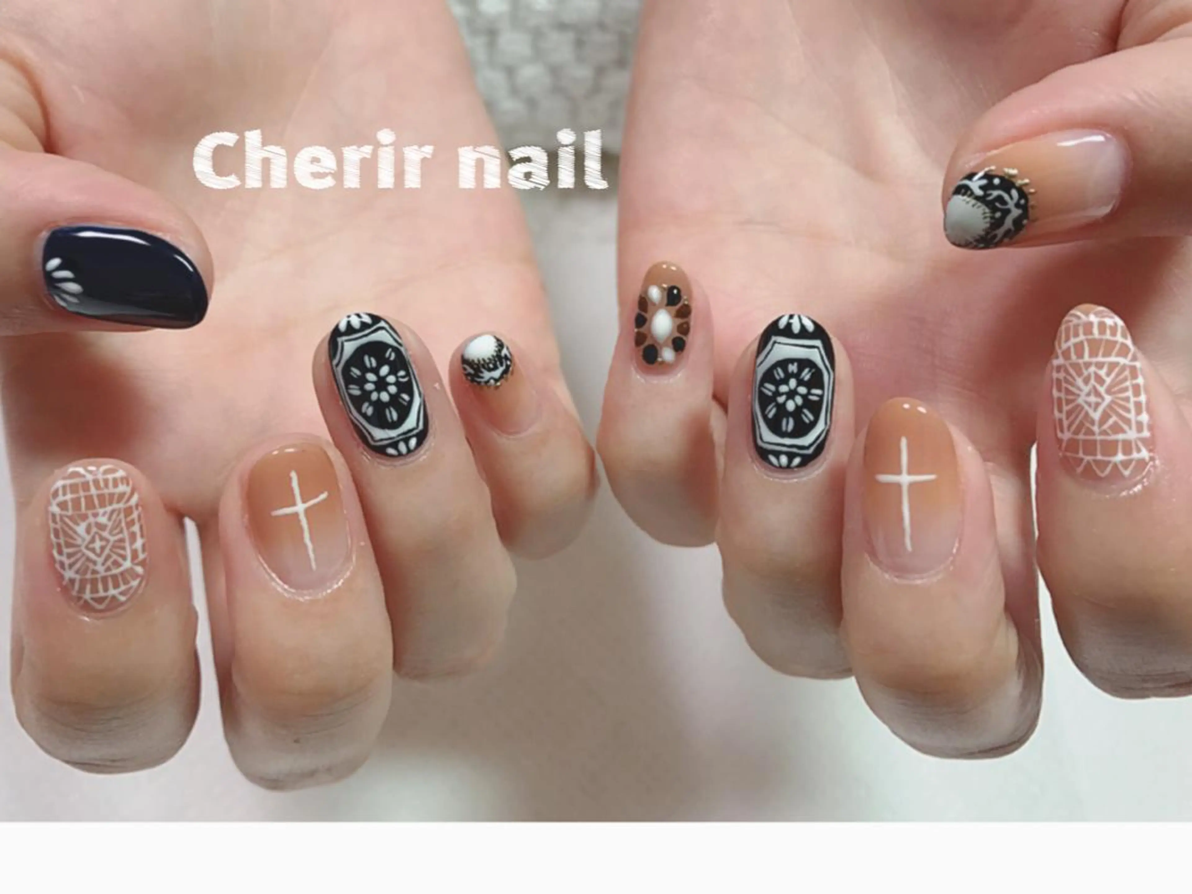 ネイル アートネイル シンプルネイル ハンドネイル Cherirnail kaoriのネイルデザイン