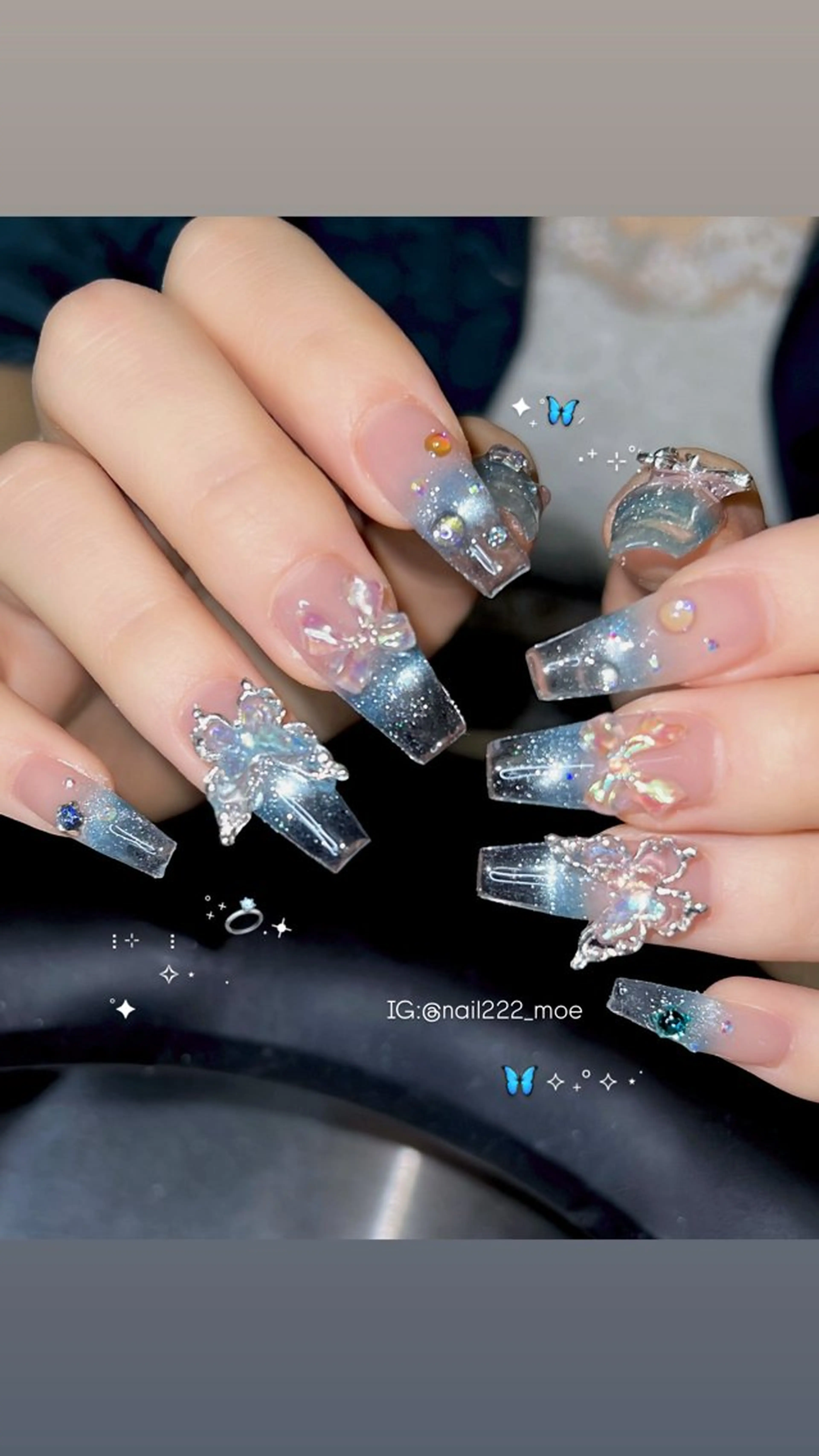 ネイル ワンホンネイル ハンドネイル ⟡.*222⋰˚☆ MöEのネイルデザイン