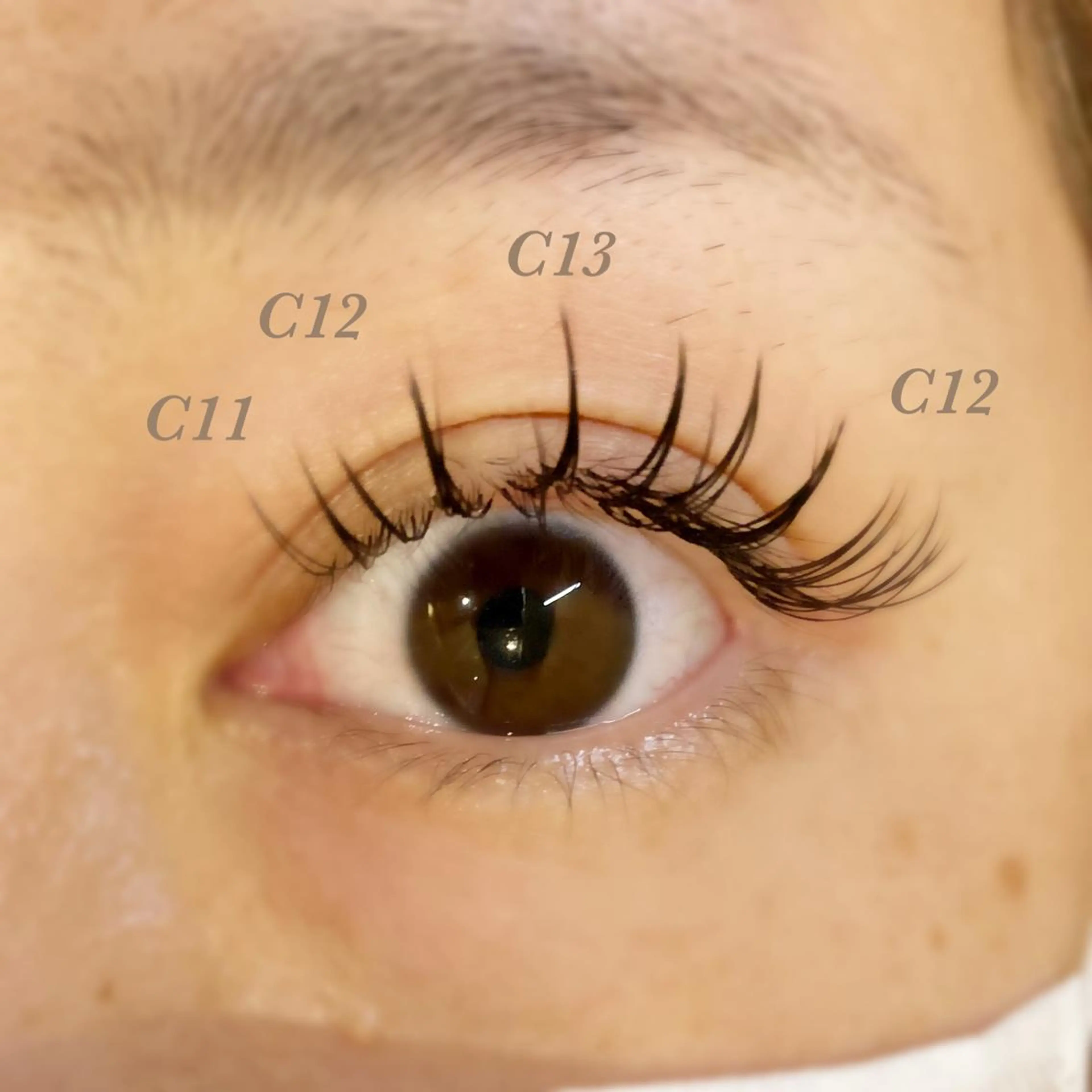 マツエク・マツパ KUON EYELASH SALON所属・KUON 溝の口 megumiのマツエク・マツパデザイン