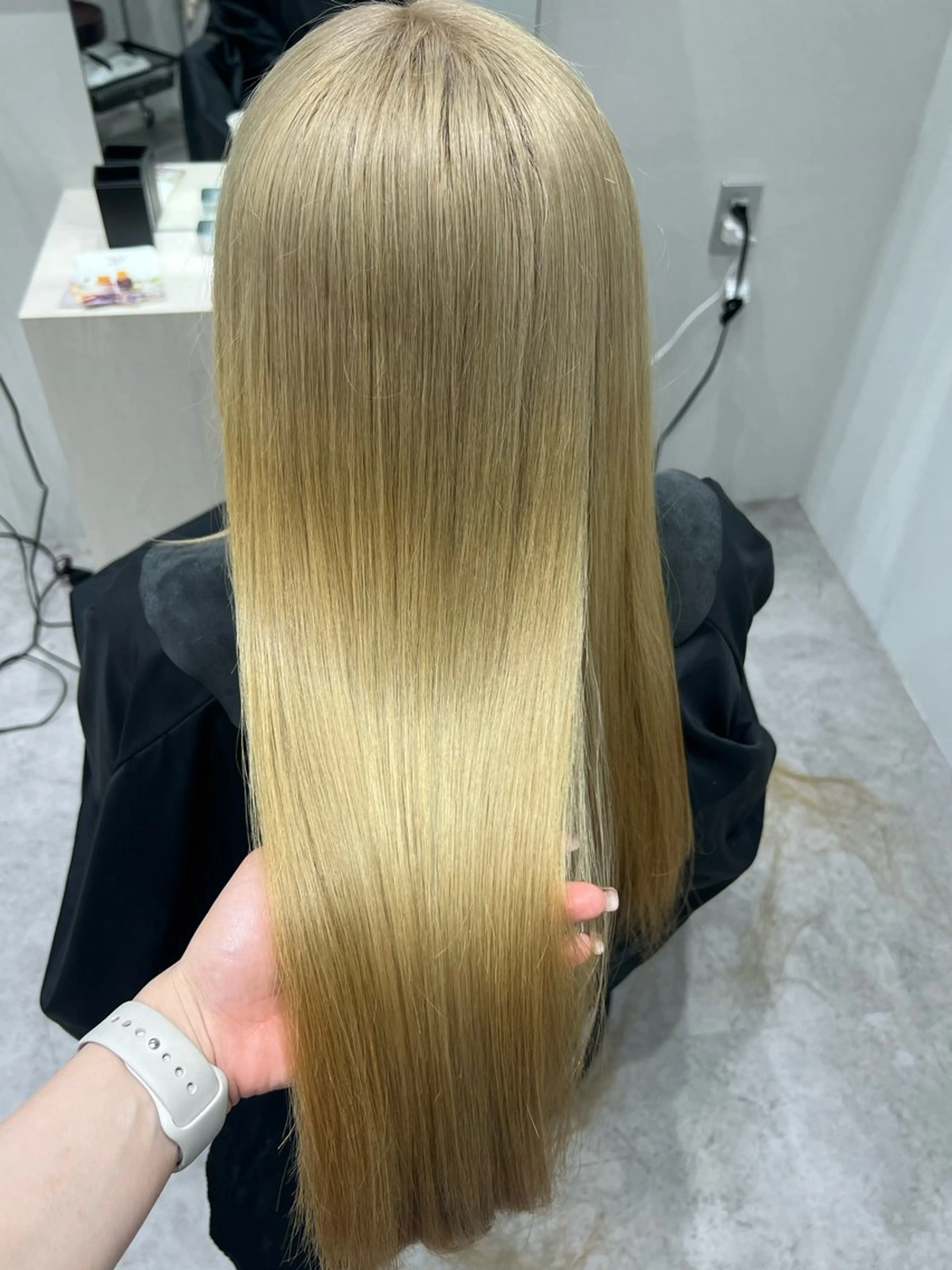 ロング カラー ベージュカラー 韓国透明感/艶カラー saya🧸🍼のヘアスタイル