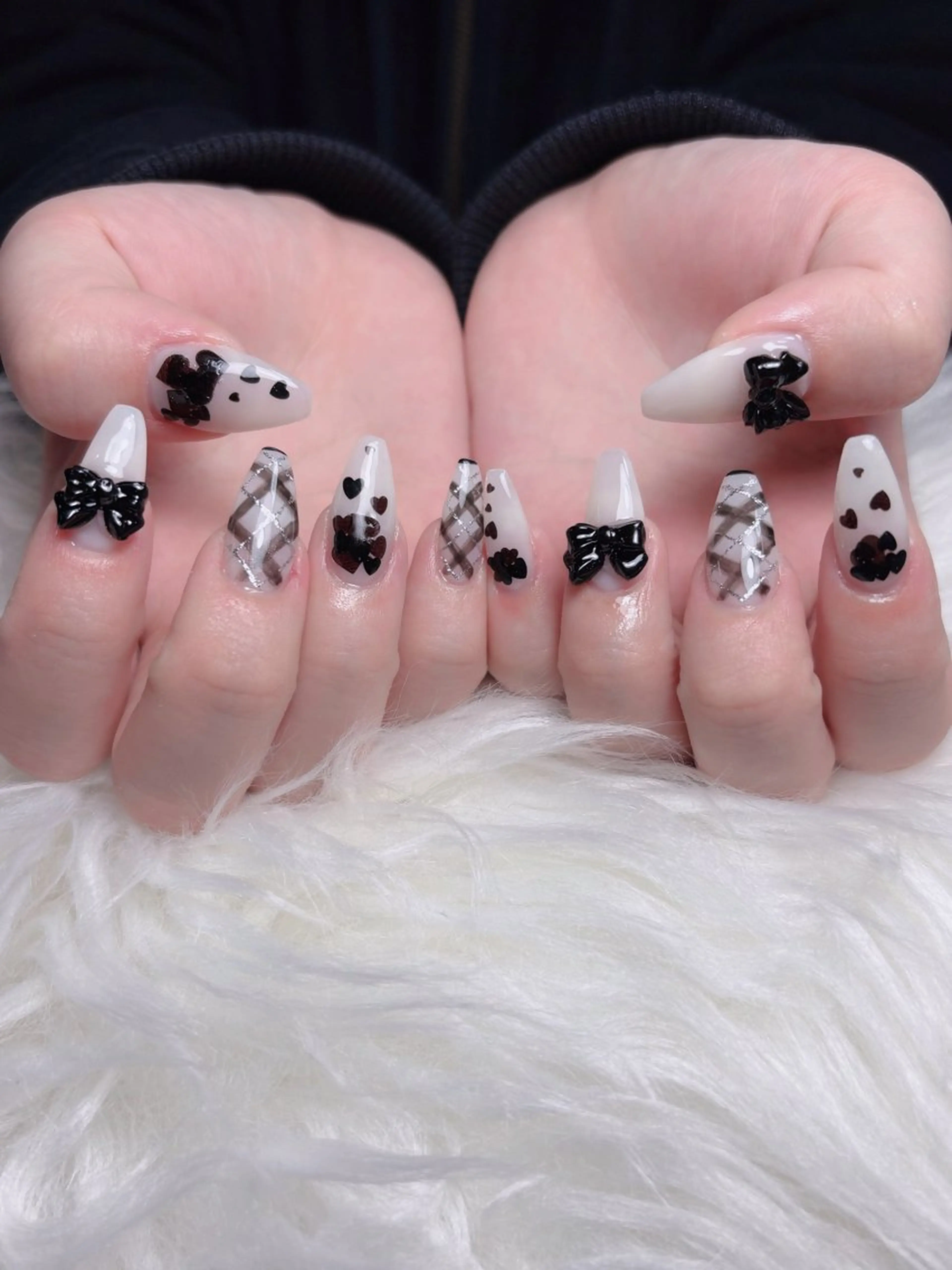 ネイル Swan Nail Salon所属・Rin Meiのネイルデザイン