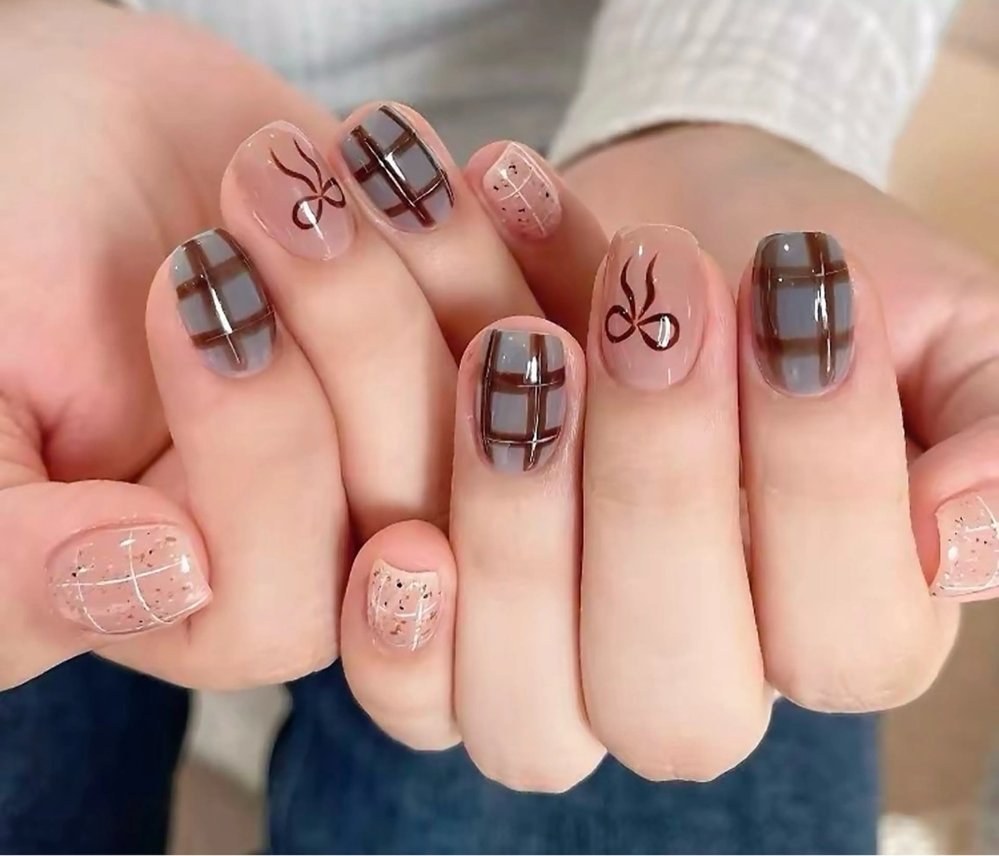 【❣️人気NO.1❣️ハンド★ 自爪★Handジェル秋きらきら定額コースの写真