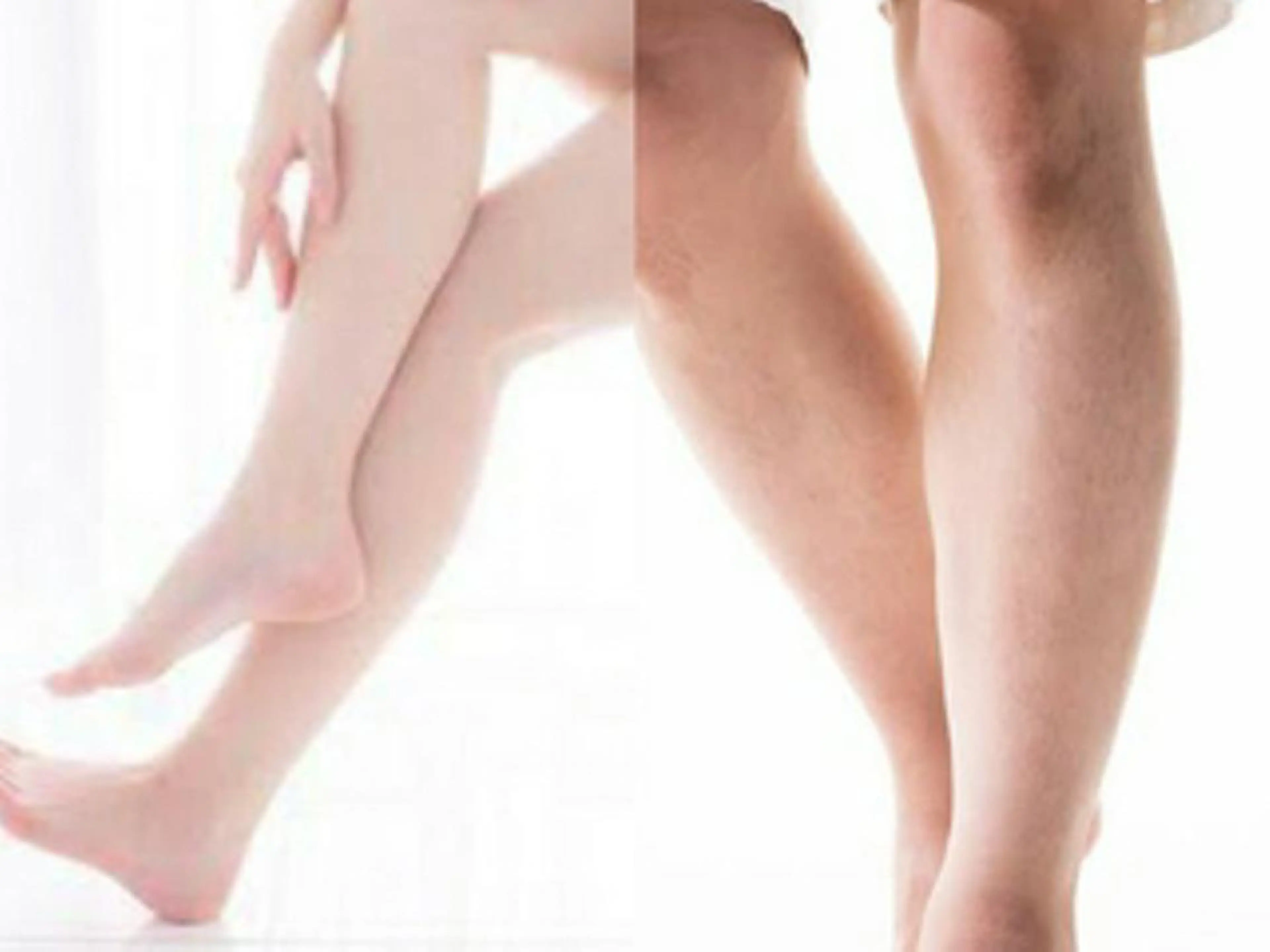 【男女脚脱毛】美肌も手に入れながら年中ツルスベ肌の脚を手に入れよう!!の写真