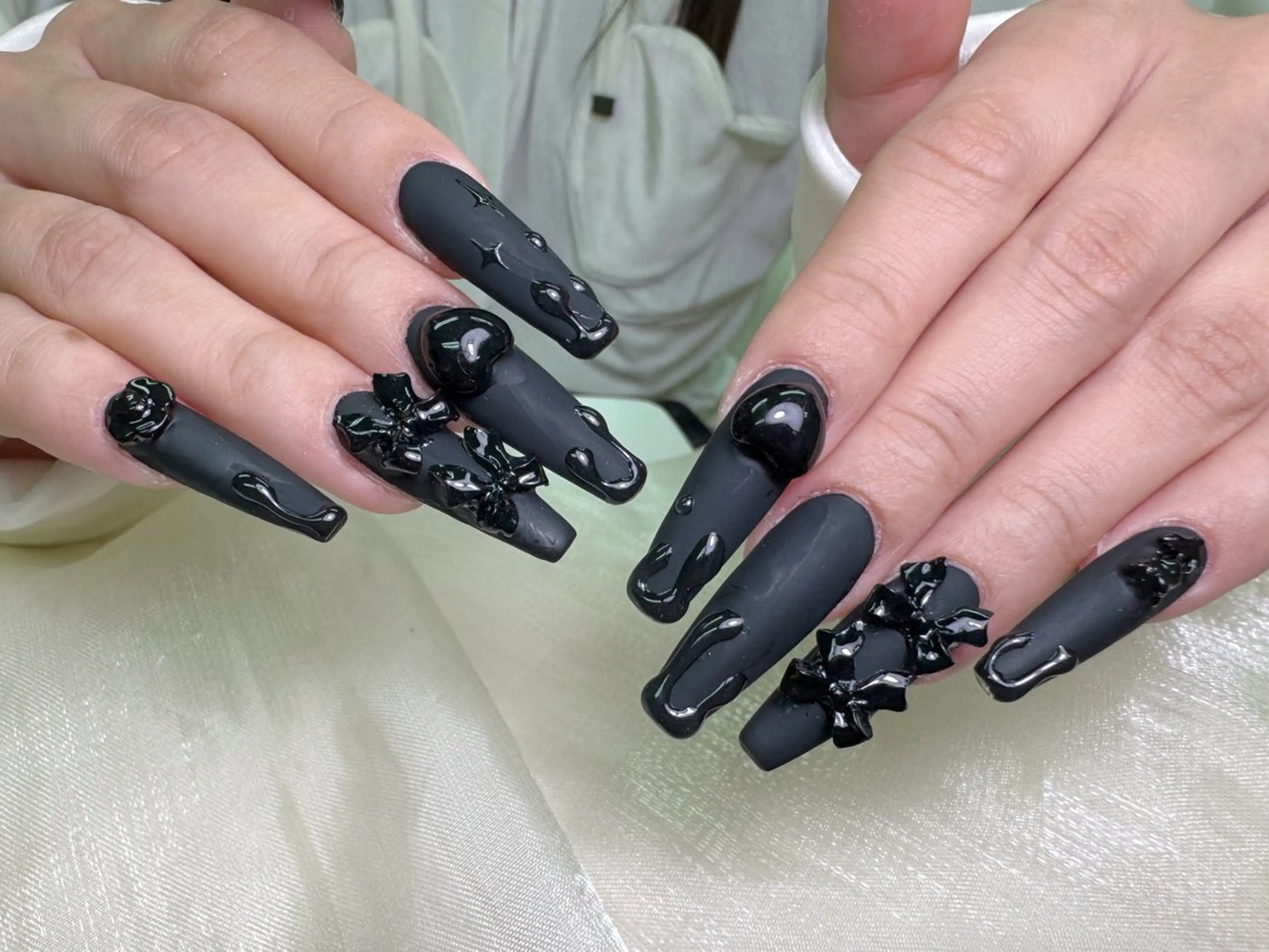 ネイル lucky nail 歌舞伎町のネイルデザイン