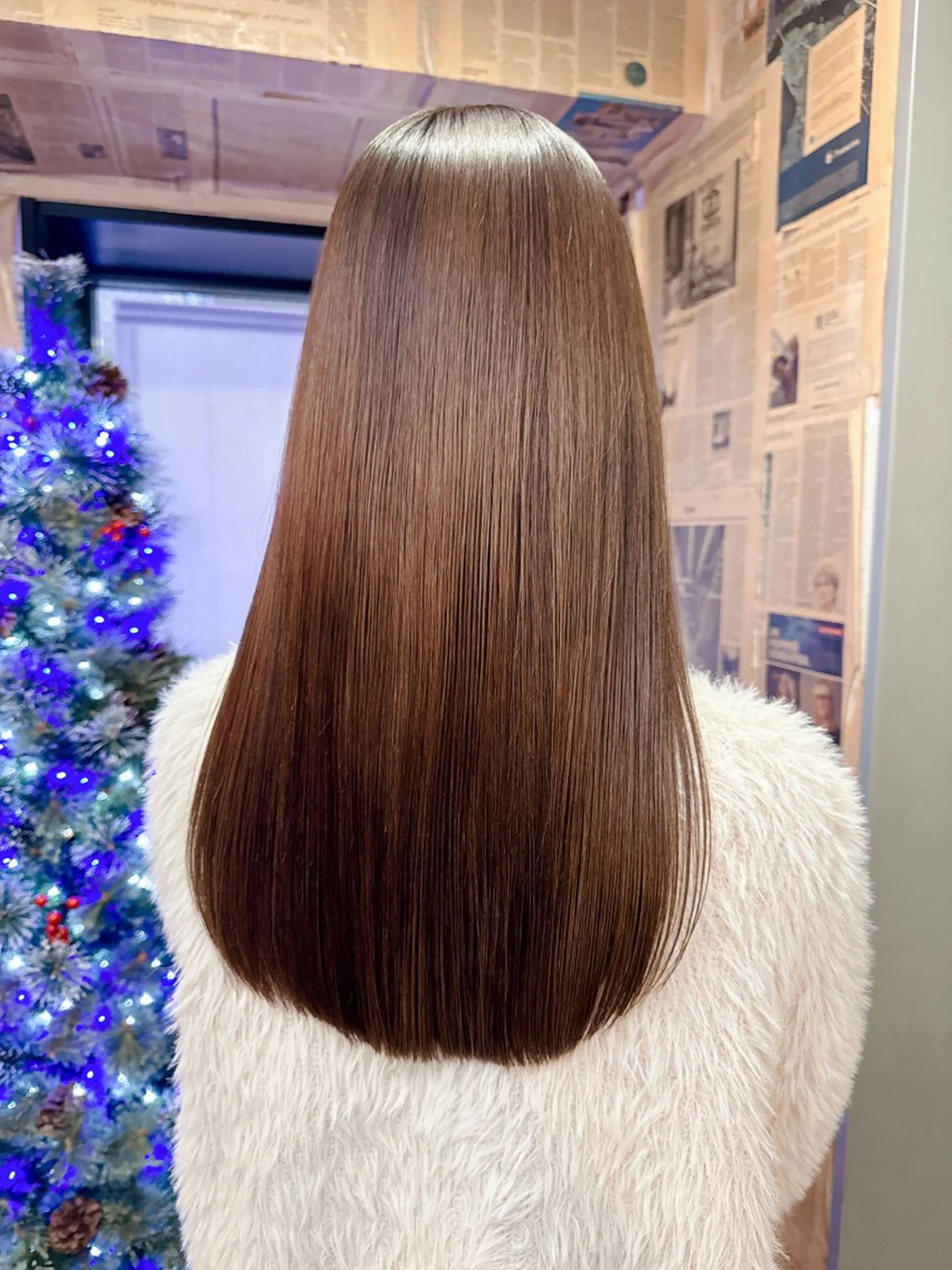 セミロング カラー Chic シックのヘアスタイル